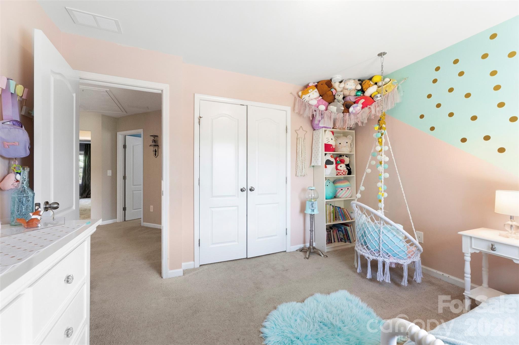 2028 Brightflower Lane — York
