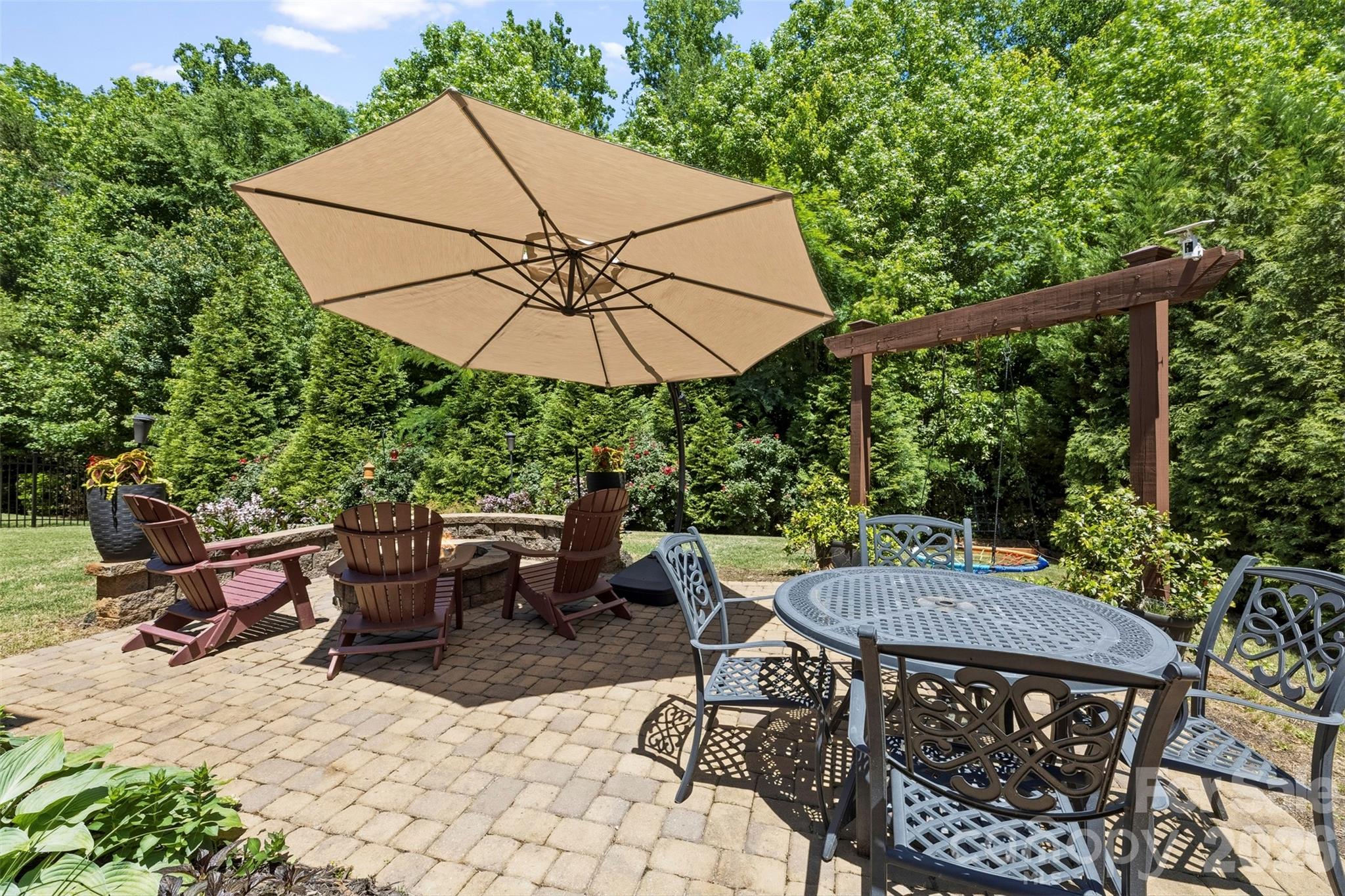 2028 Brightflower Lane — York