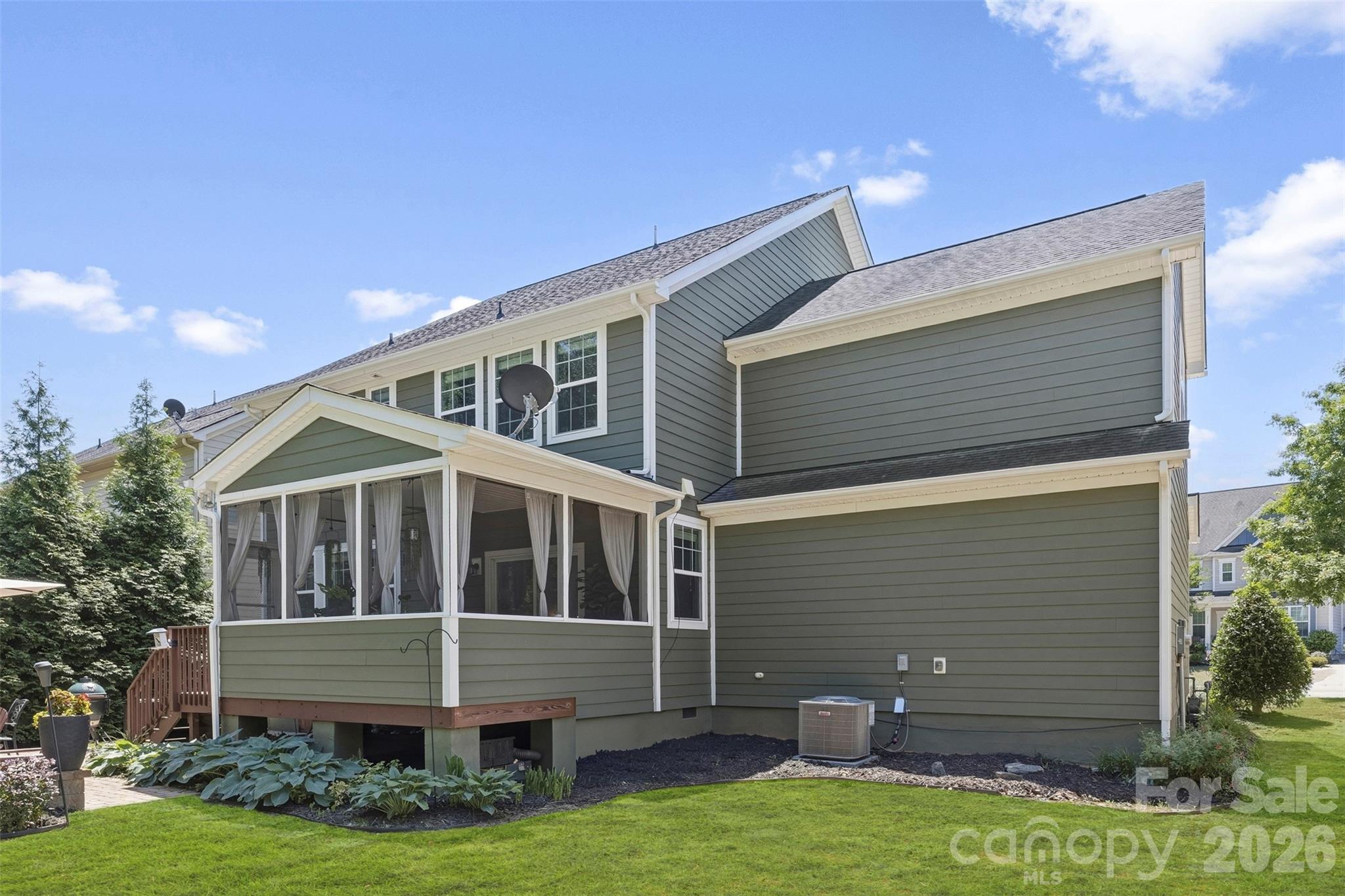 2028 Brightflower Lane — York