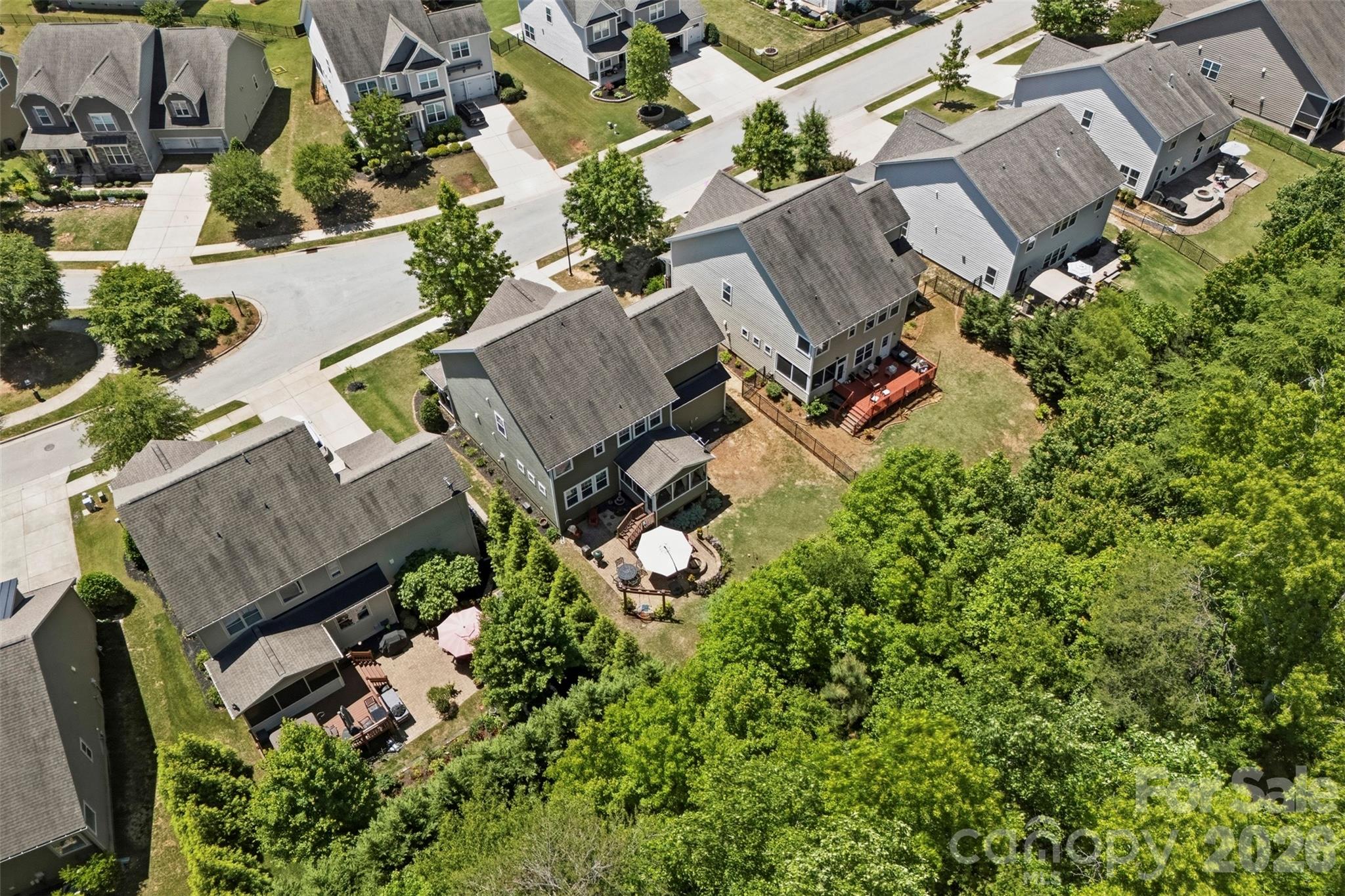 2028 Brightflower Lane — York