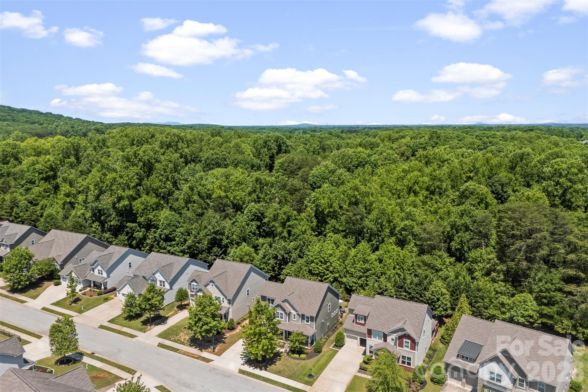 2028 Brightflower Lane — York