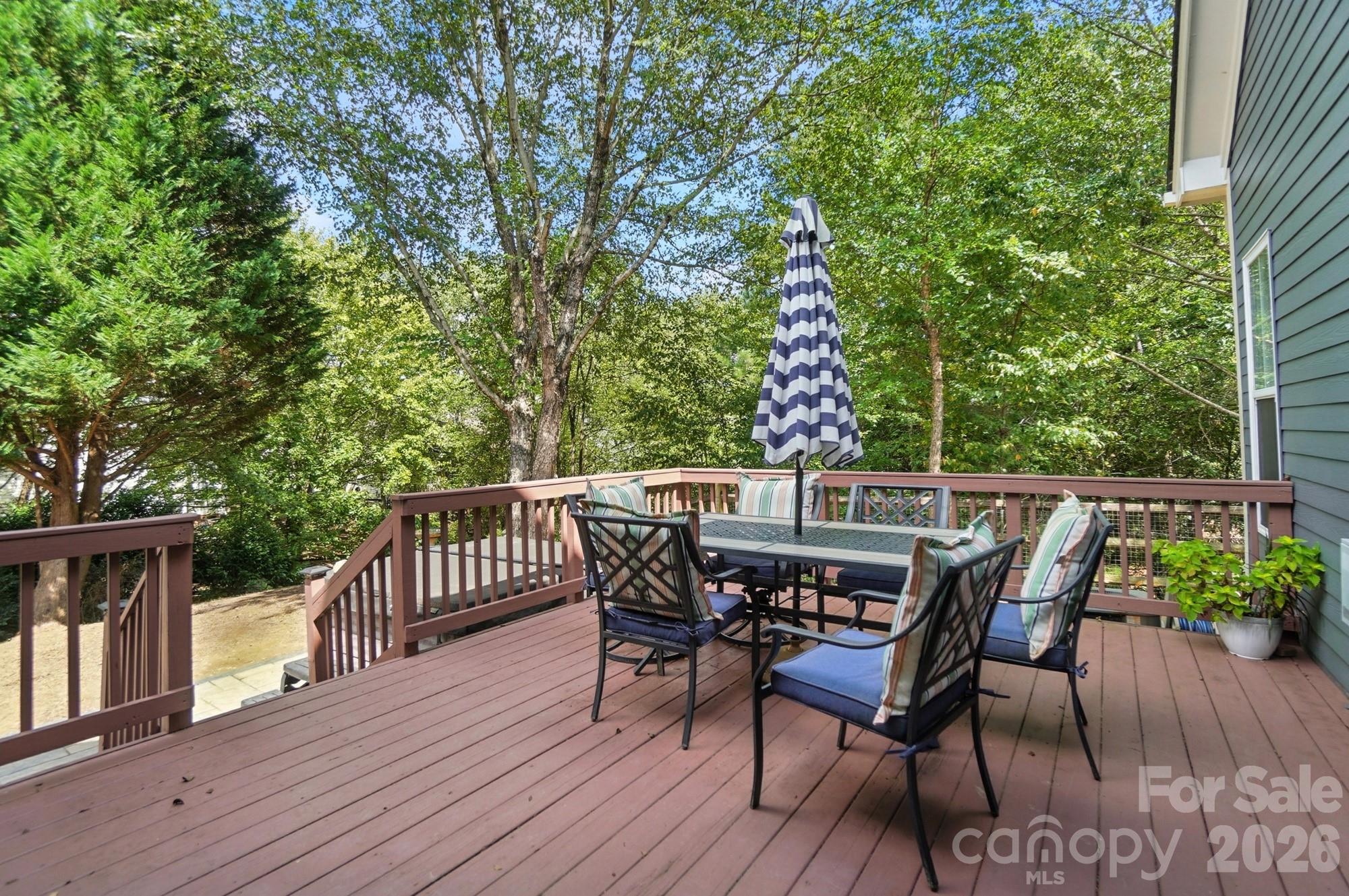 342 Shoreline Parkway — Tega Cay