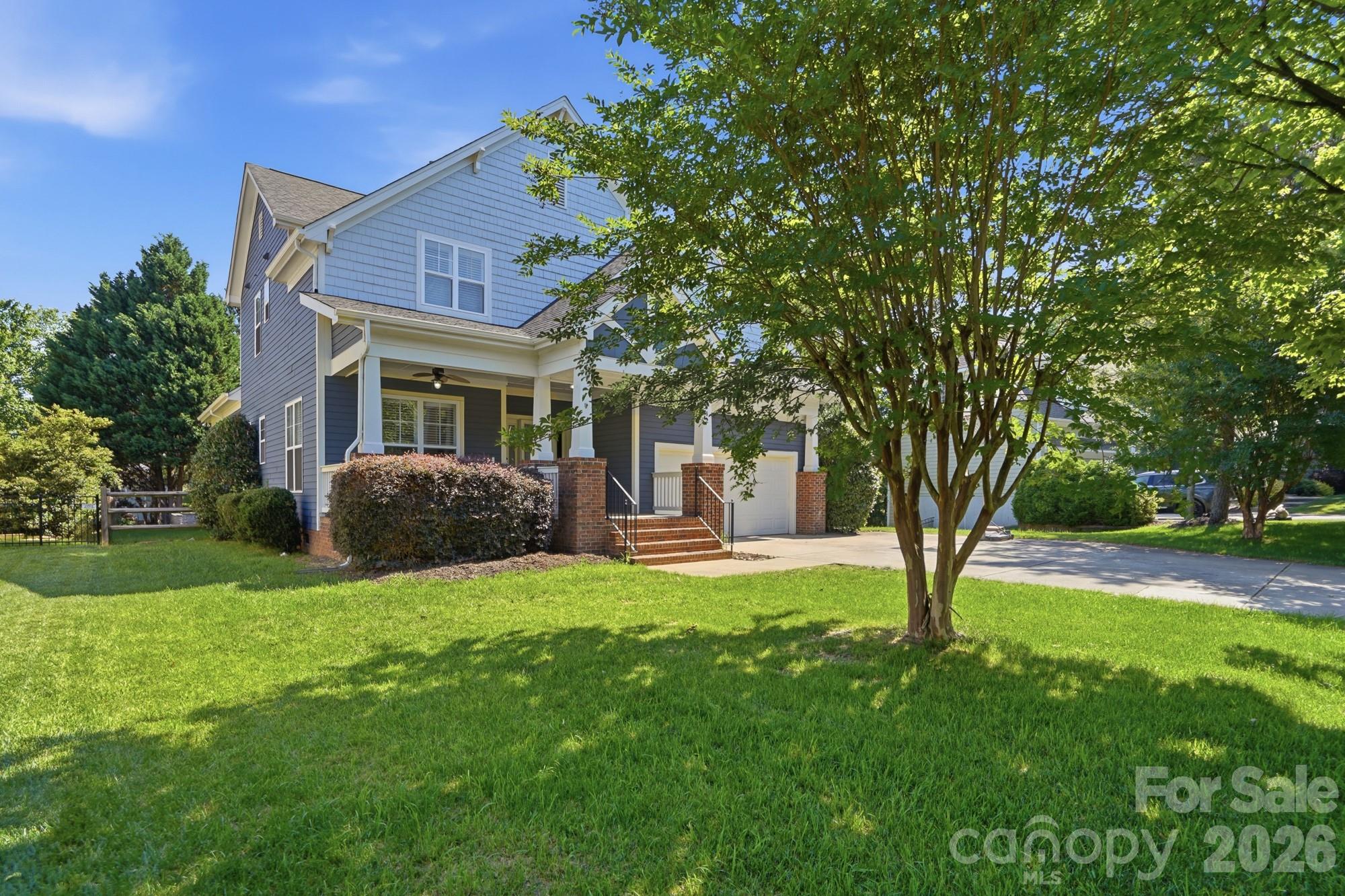 342 Shoreline Parkway — Tega Cay
