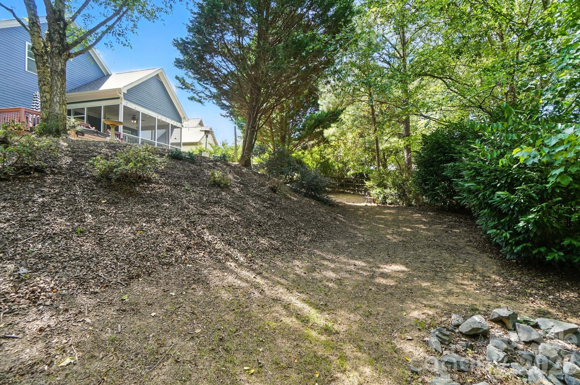 342 Shoreline Parkway — Tega Cay