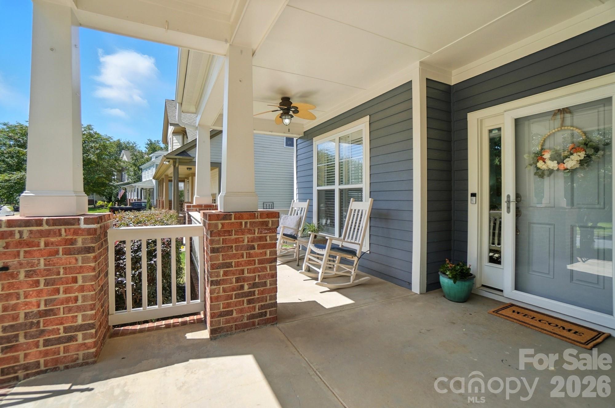 342 Shoreline Parkway — Tega Cay