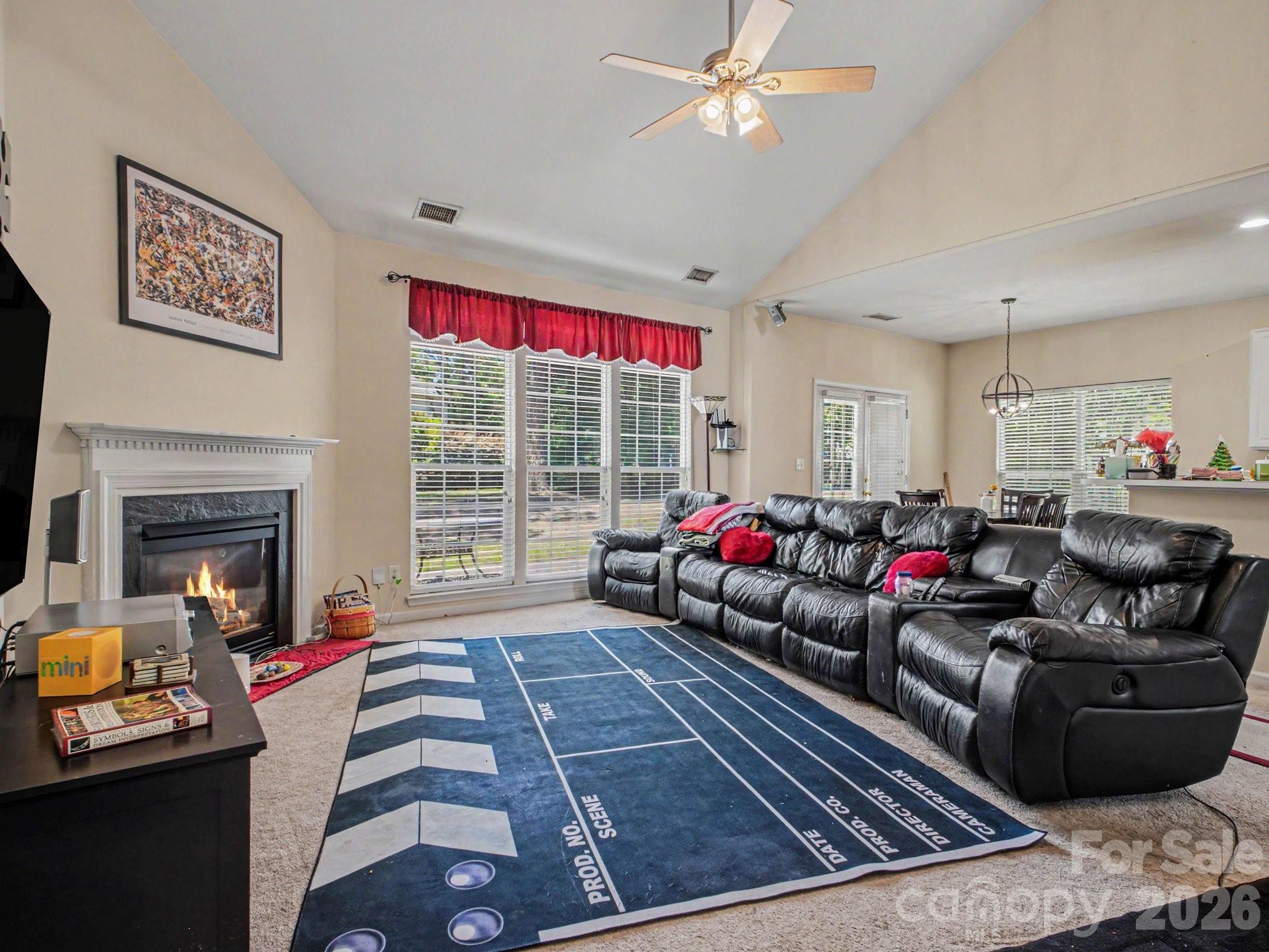 8800 Cavonnier Lane — Charlotte