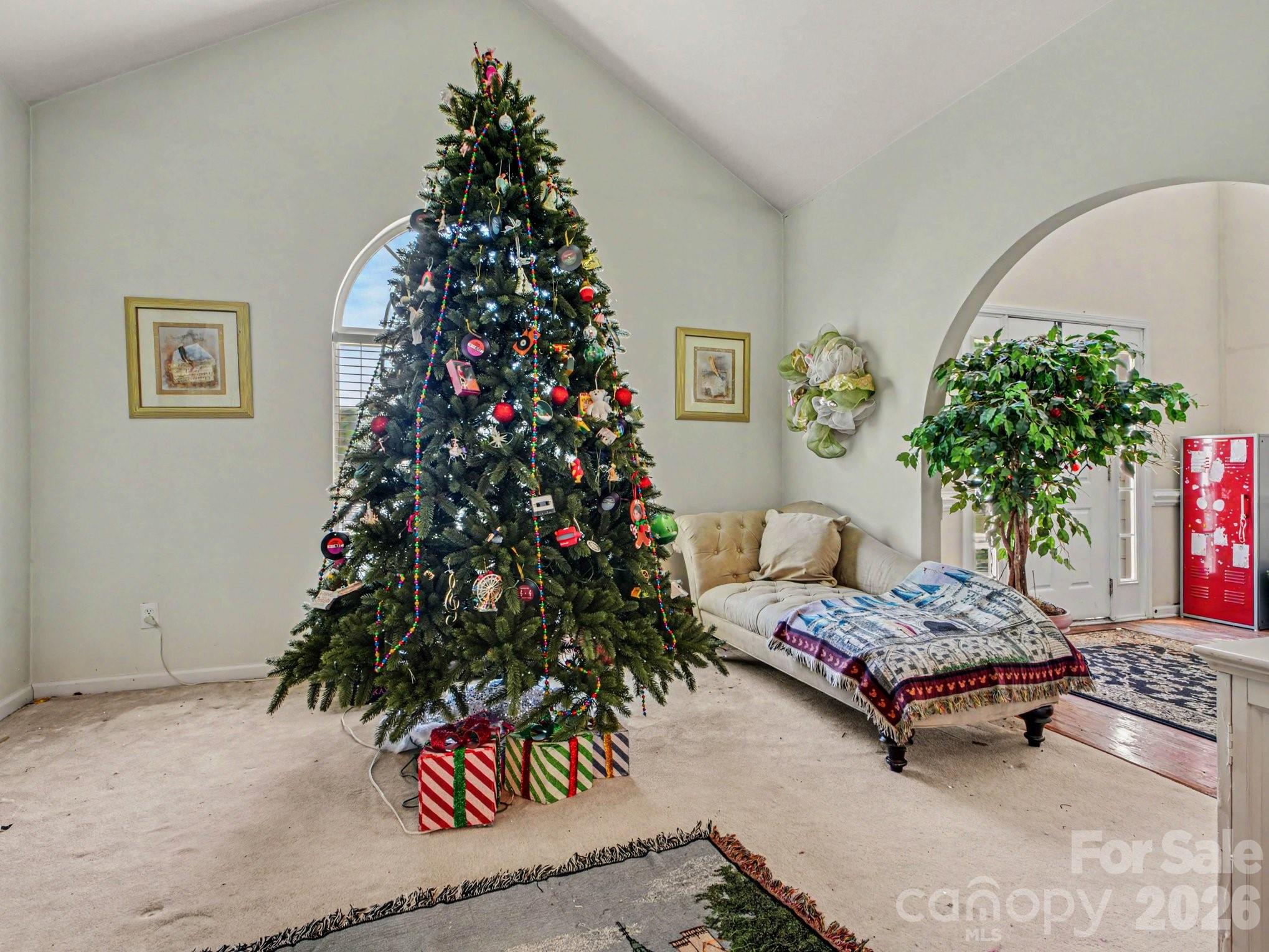 8800 Cavonnier Lane — Charlotte