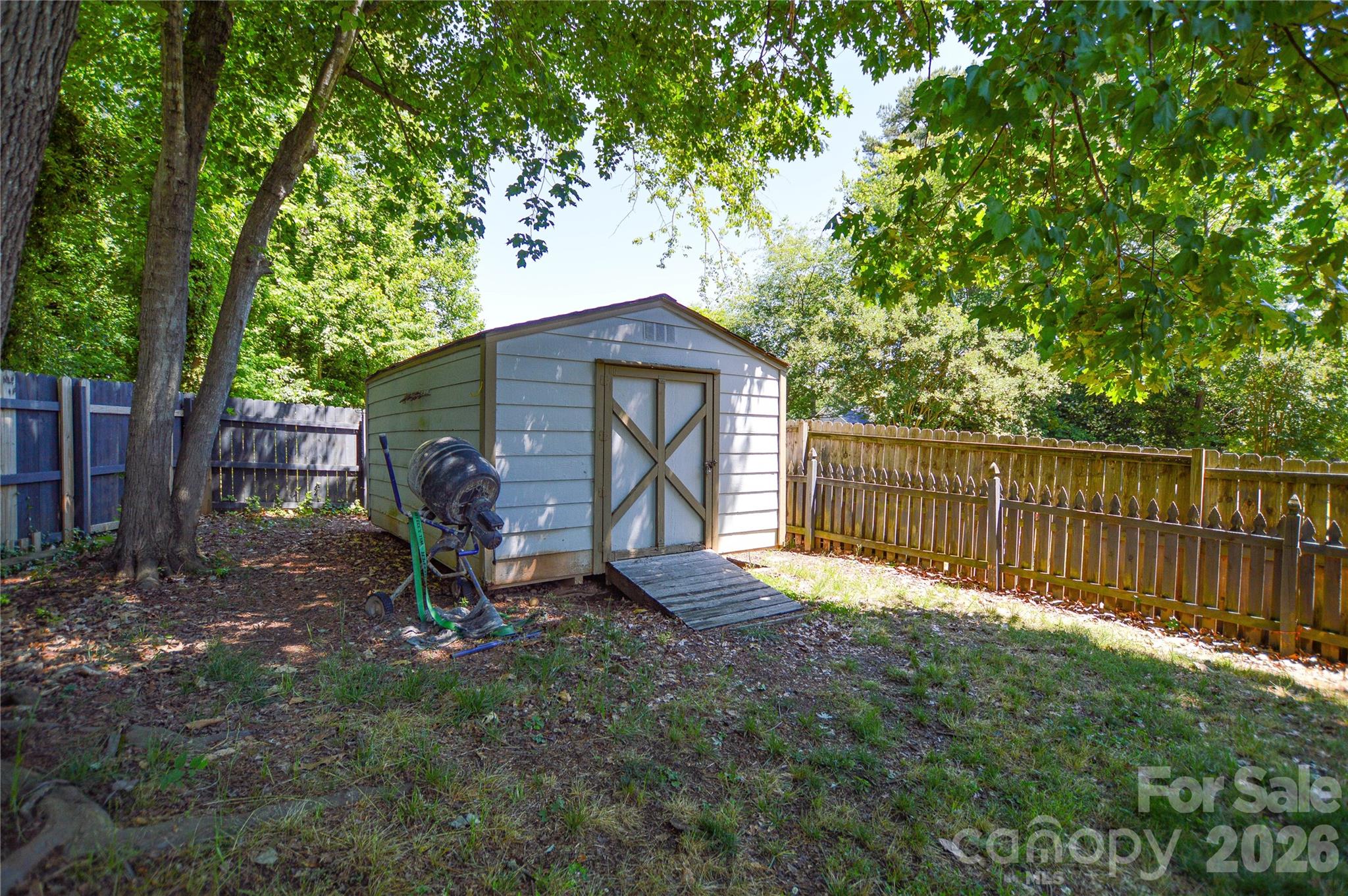2407 Caswell Court — Gastonia