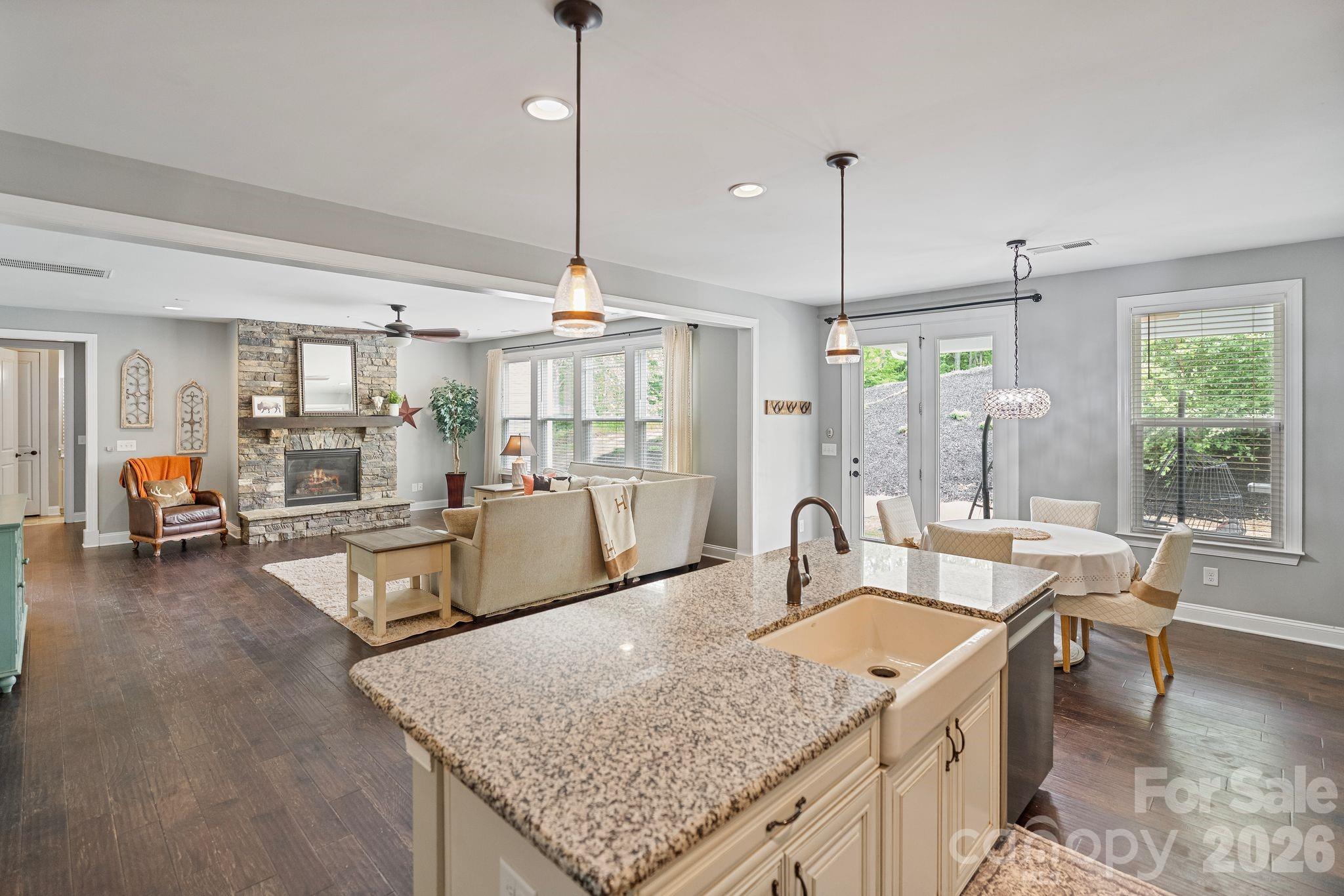 166 Stibbs Cross Road — Mooresville