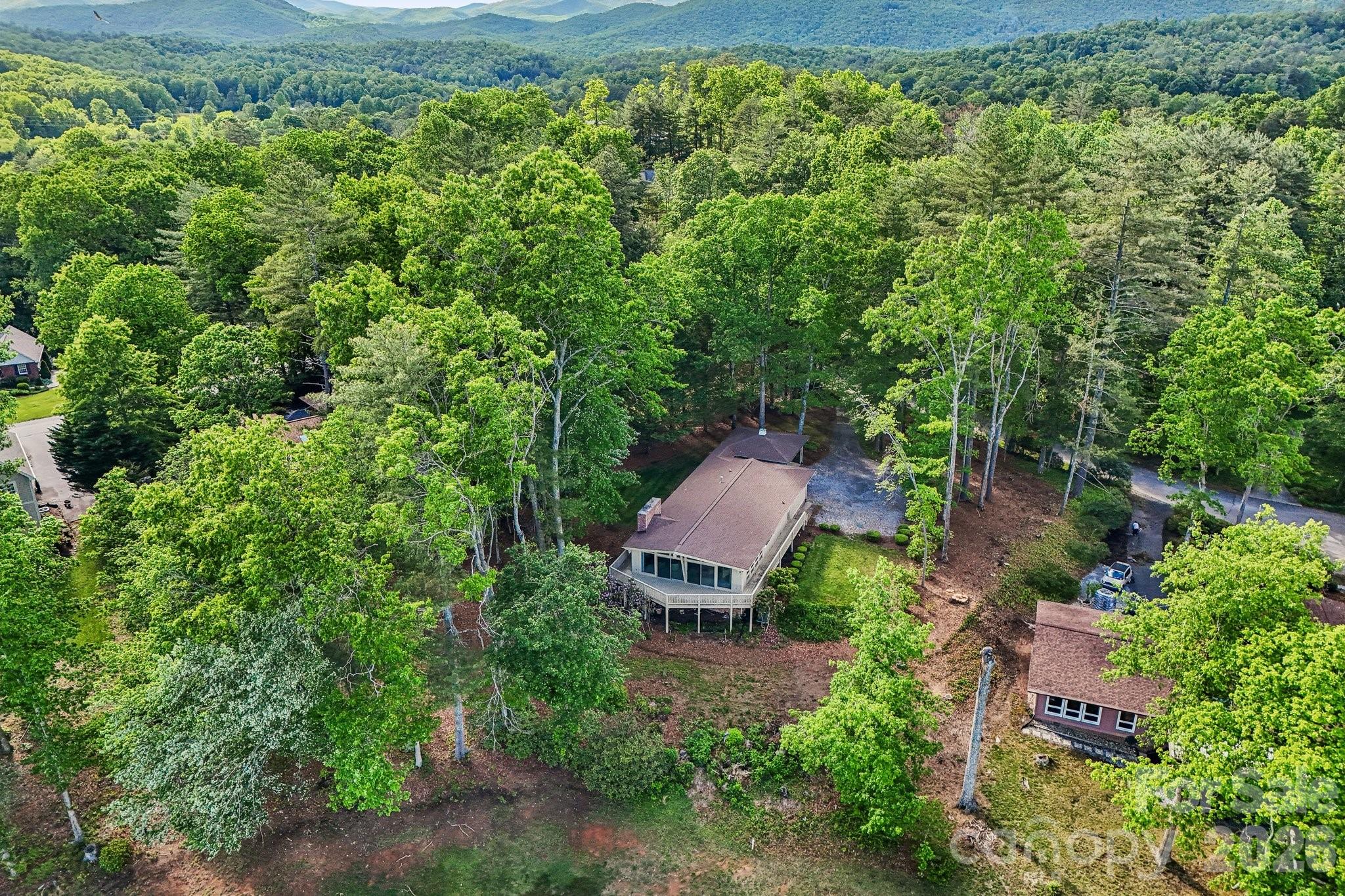 3 Greenbriar Woods Circle — Etowah