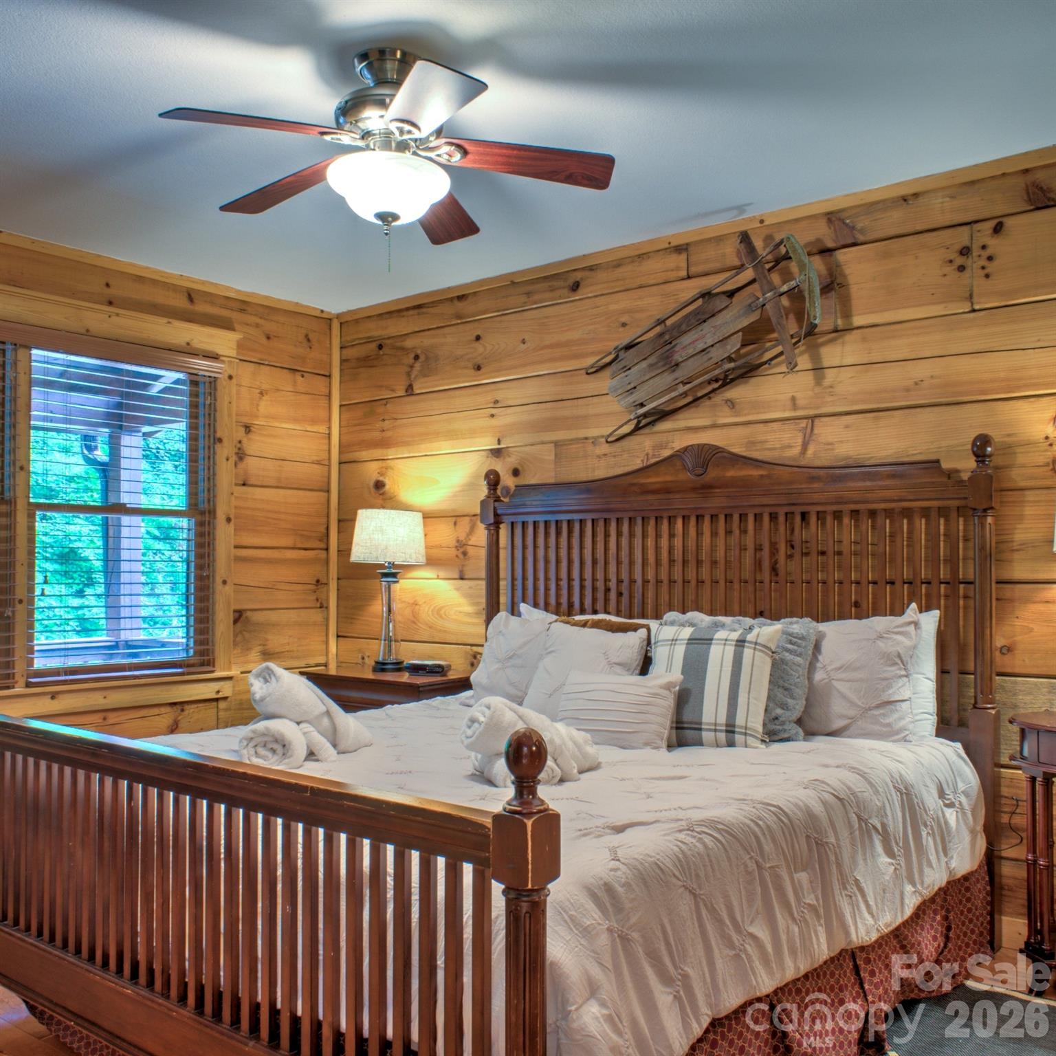 181 Scenic Wolf Drive — Mars Hill