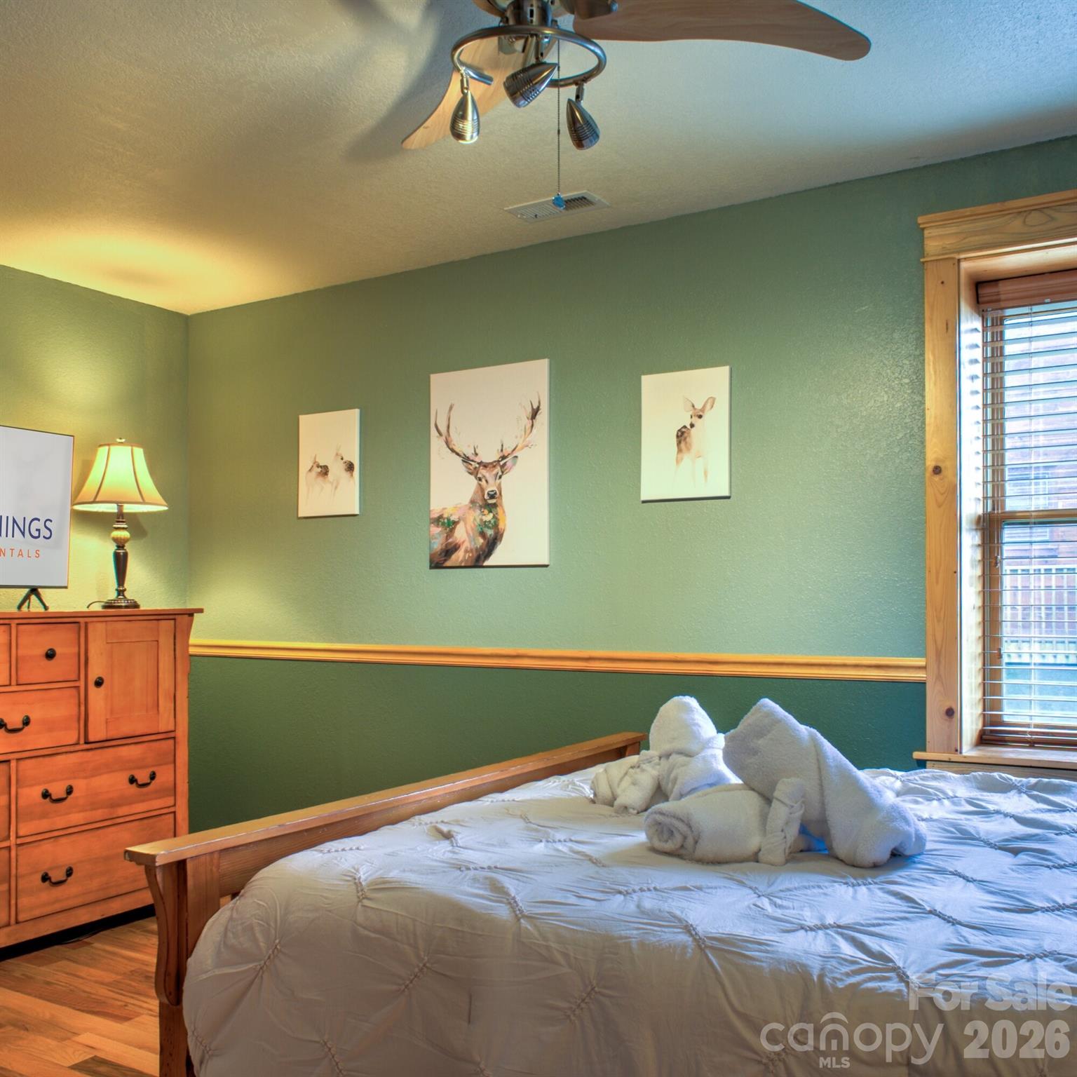 181 Scenic Wolf Drive — Mars Hill