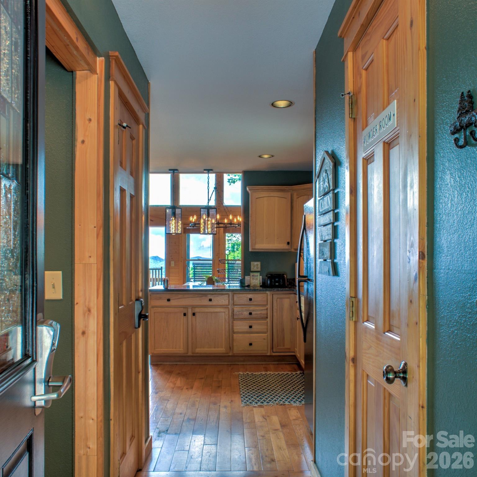 181 Scenic Wolf Drive — Mars Hill