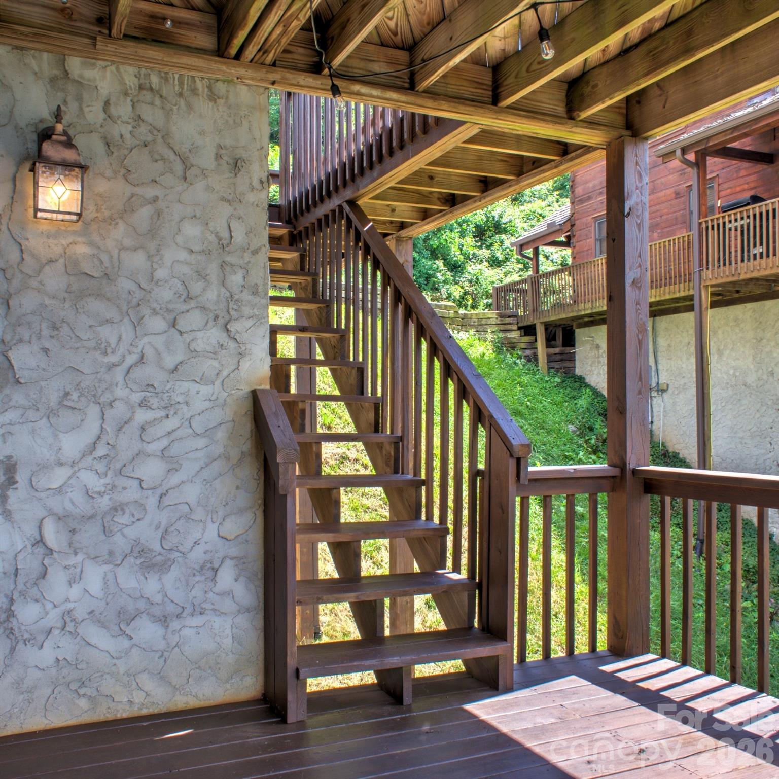 181 Scenic Wolf Drive — Mars Hill