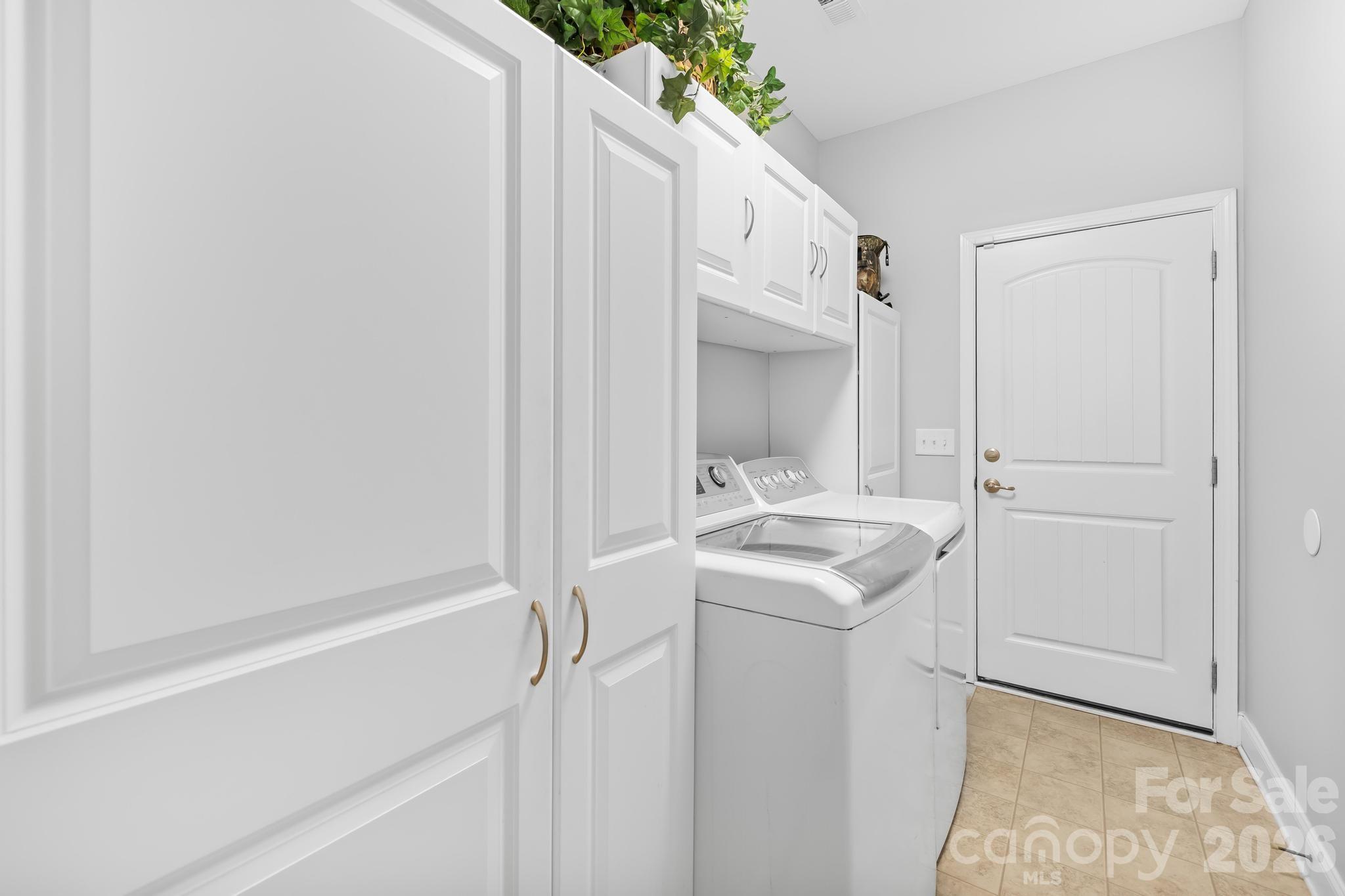 126 Tall Fern Loop — Mooresville
