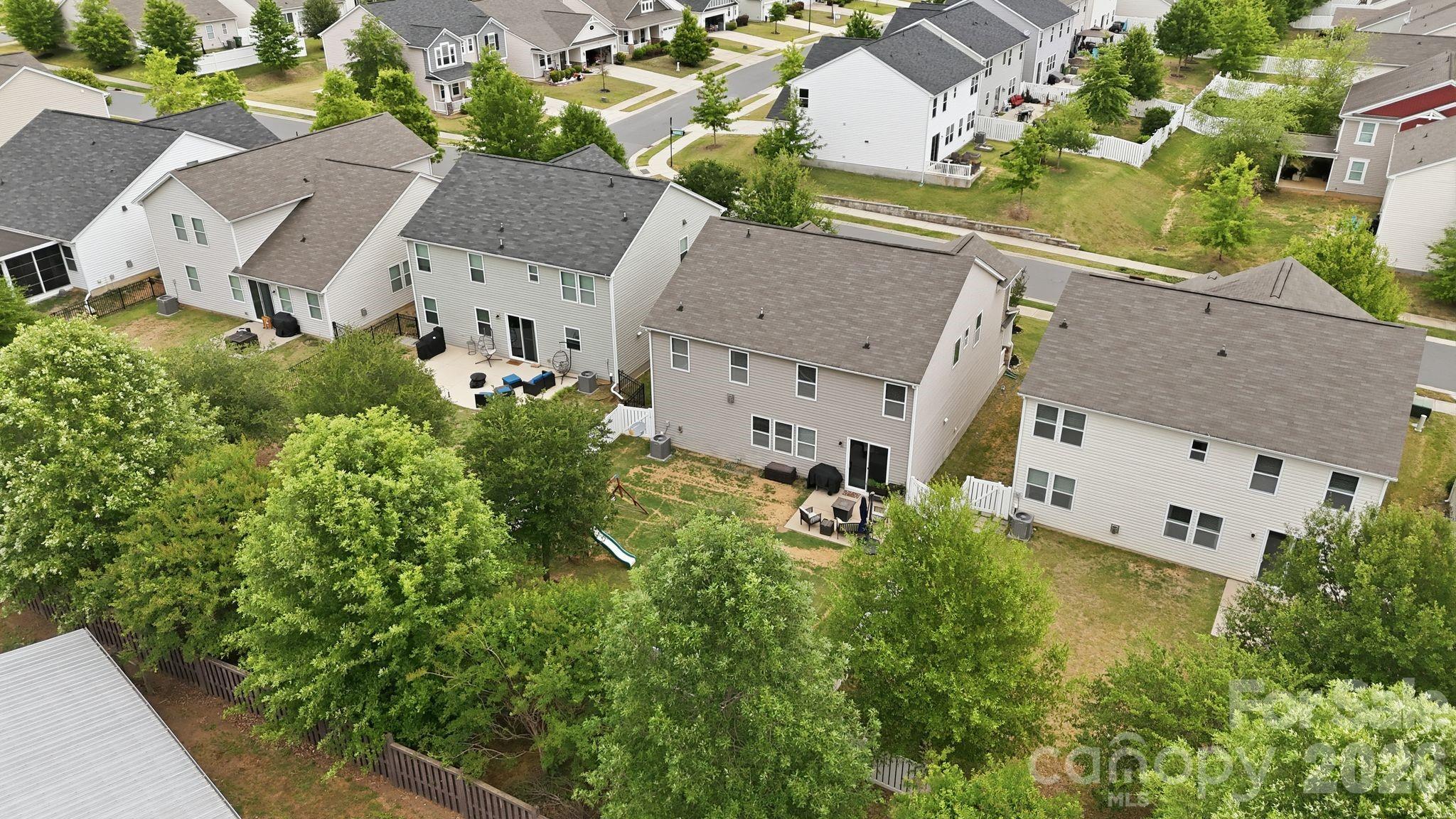 1937 Tablerock Drive — York