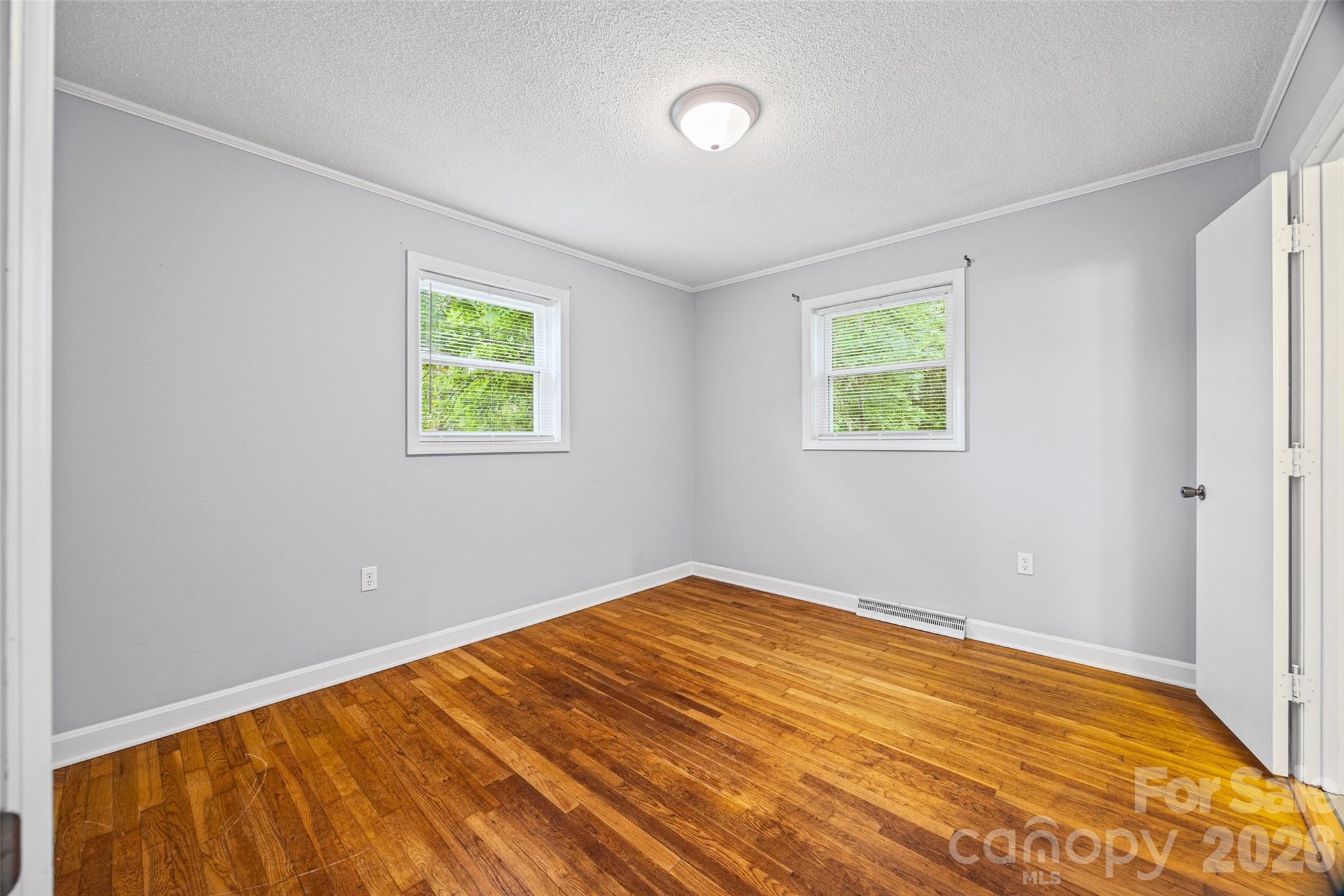 2380 Dixon Road — Belmont