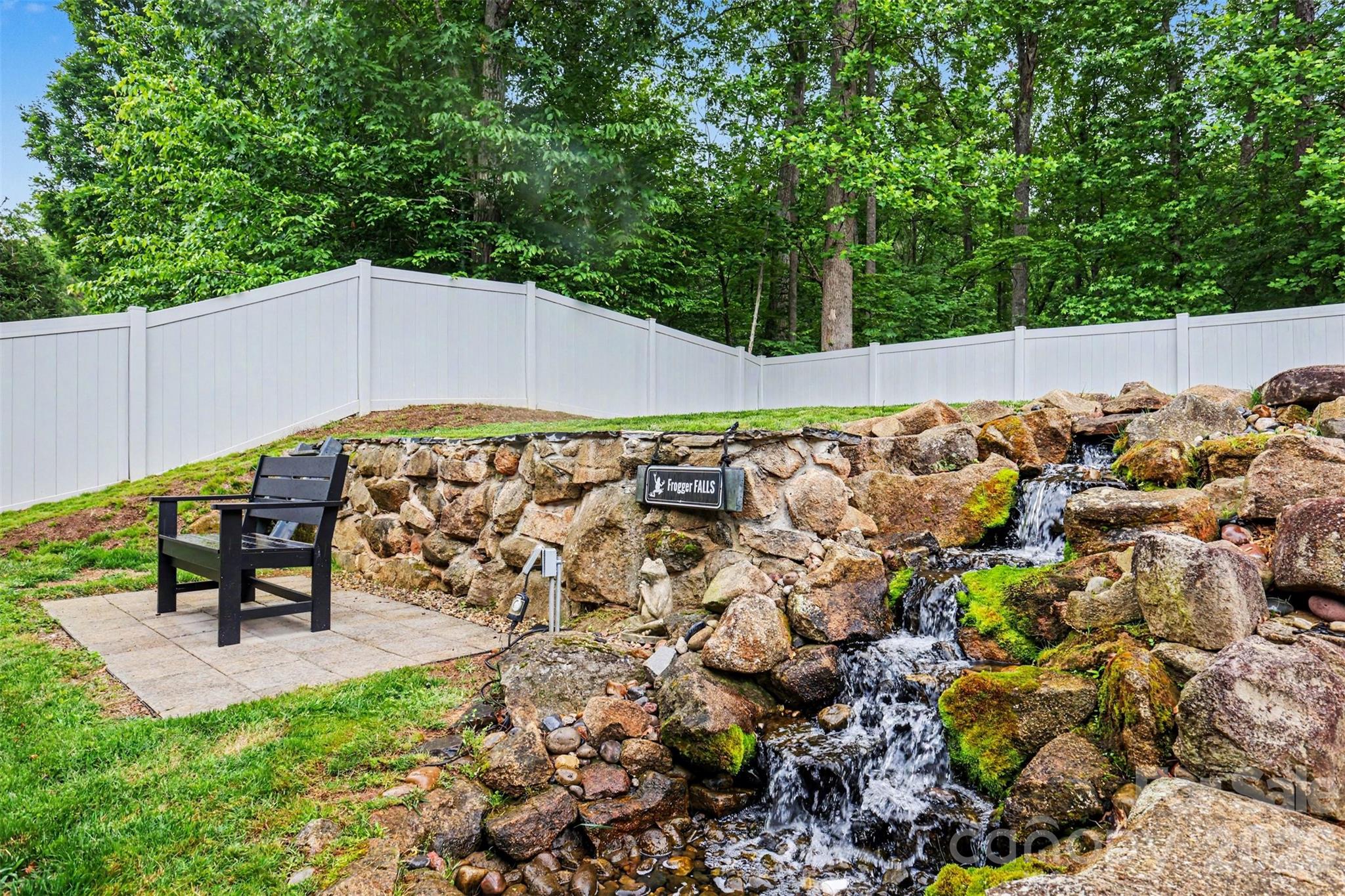 2301 Reid Pointe Avenue — Fort Mill