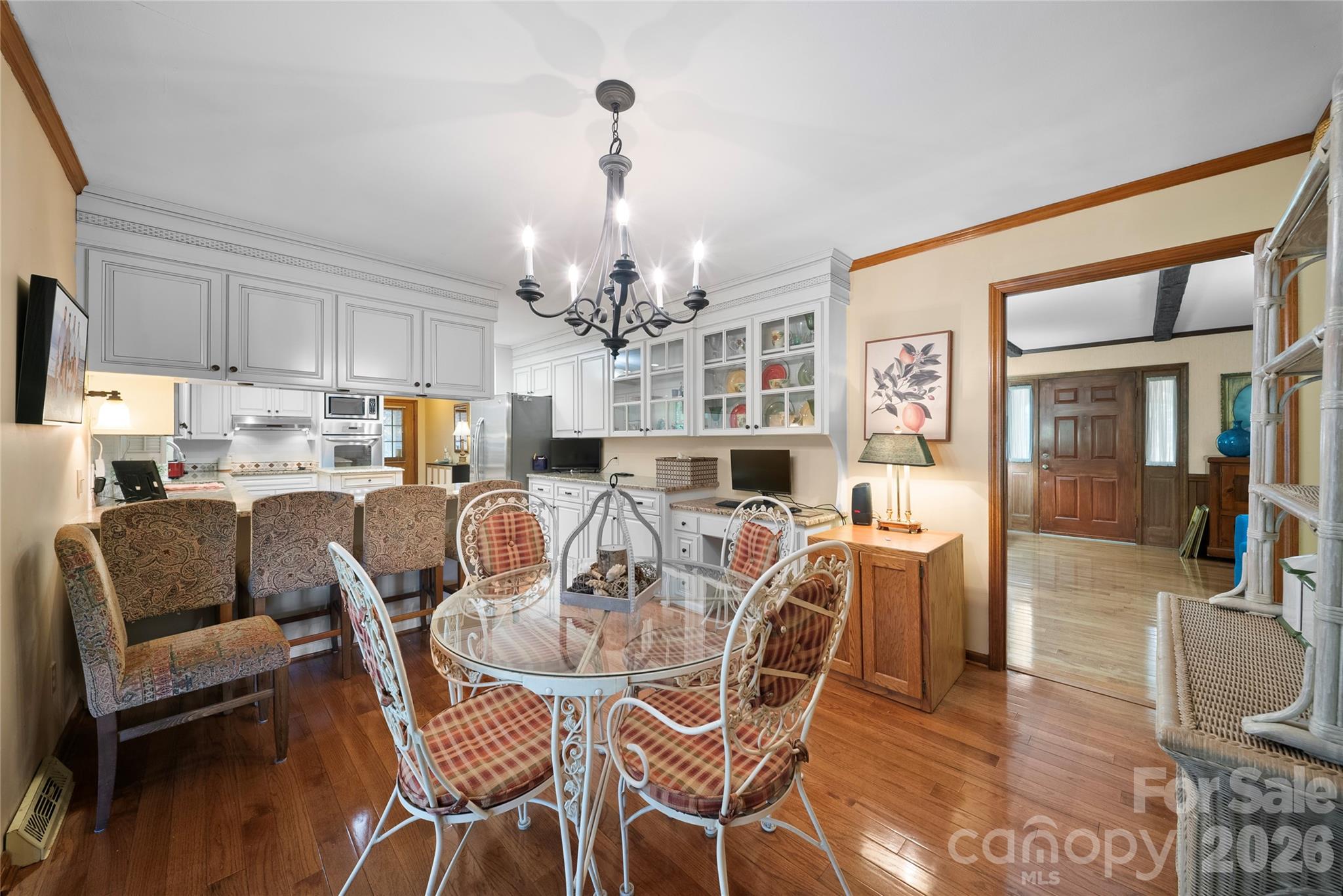 27211 Hedge Road — Albemarle