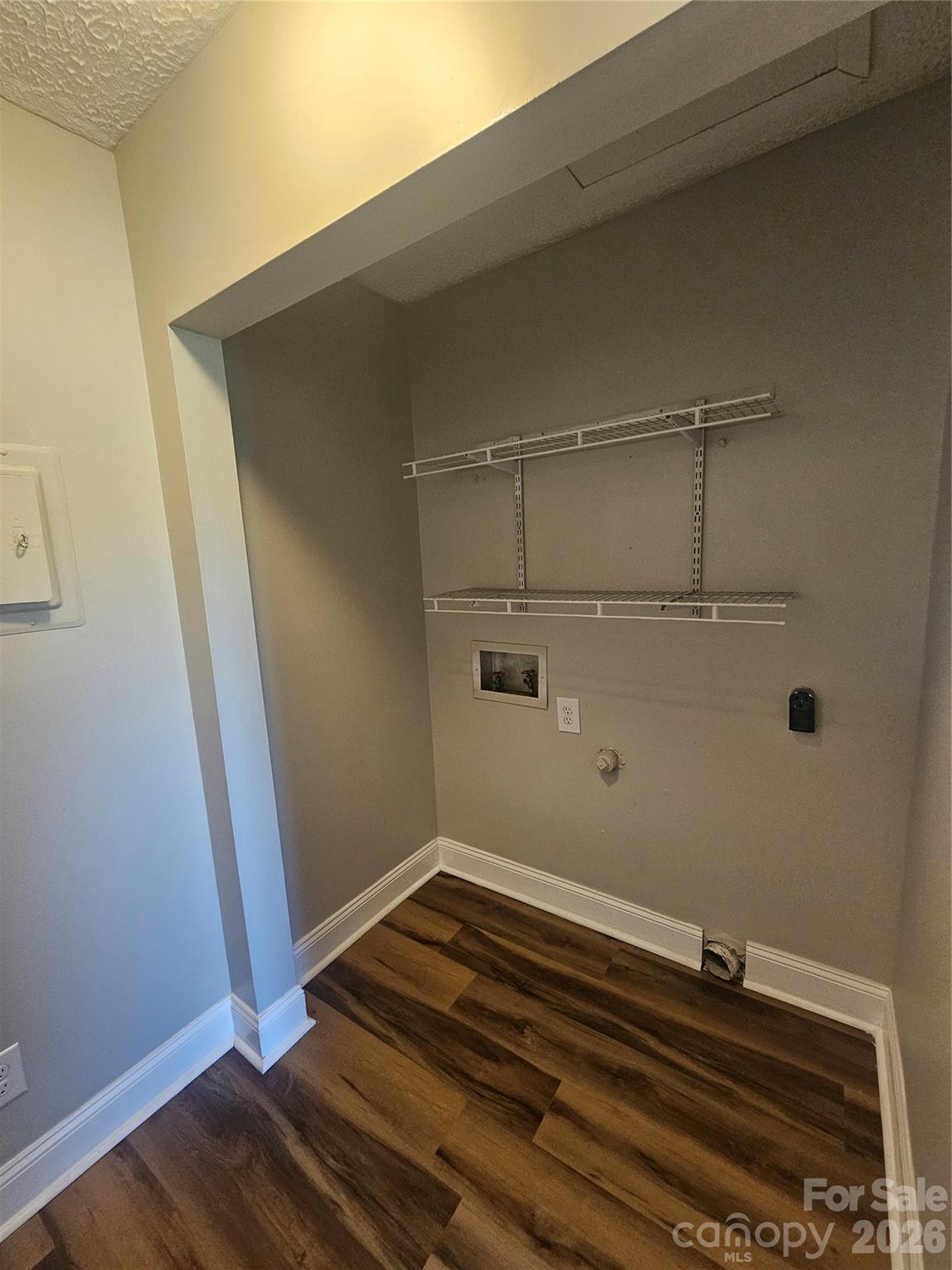 1050 21st Avenue NW #64 — Hickory