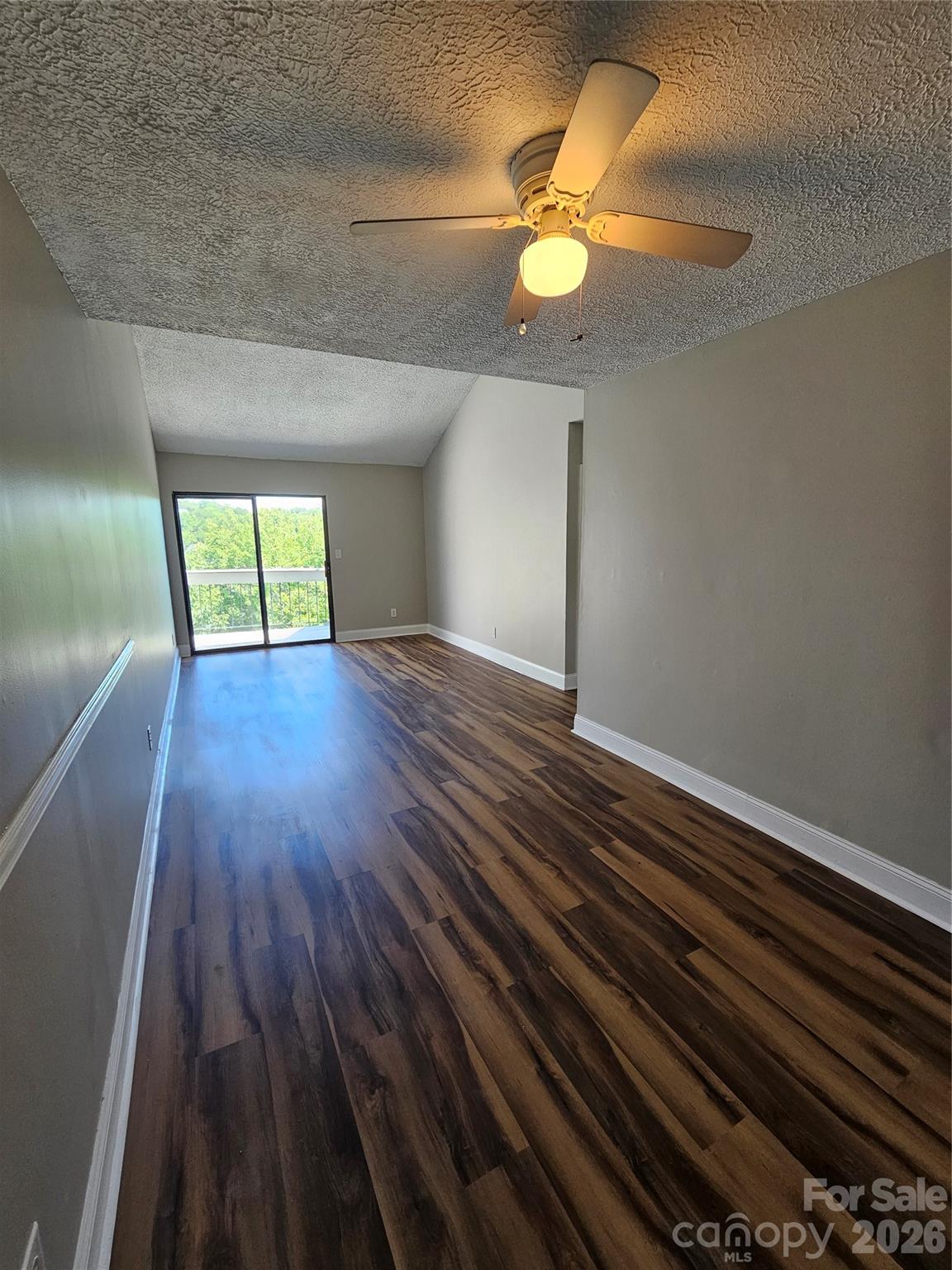 1050 21st Avenue NW #64 — Hickory