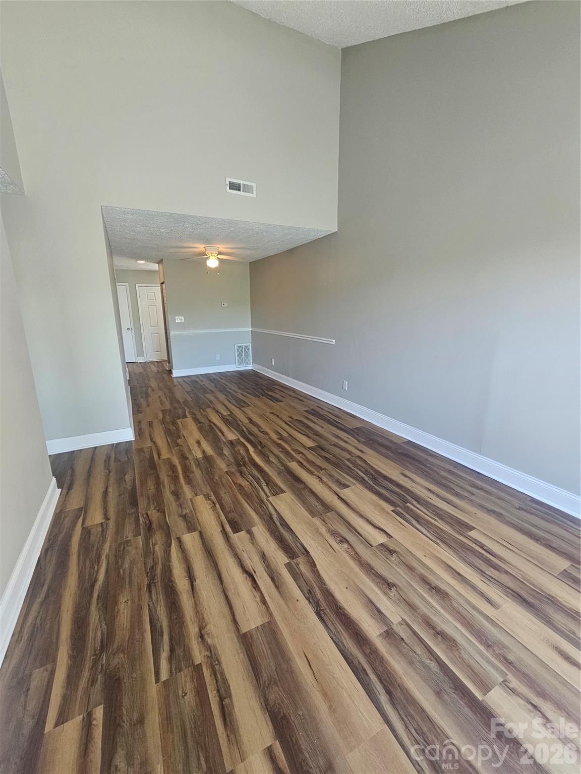 1050 21st Avenue NW #64 — Hickory
