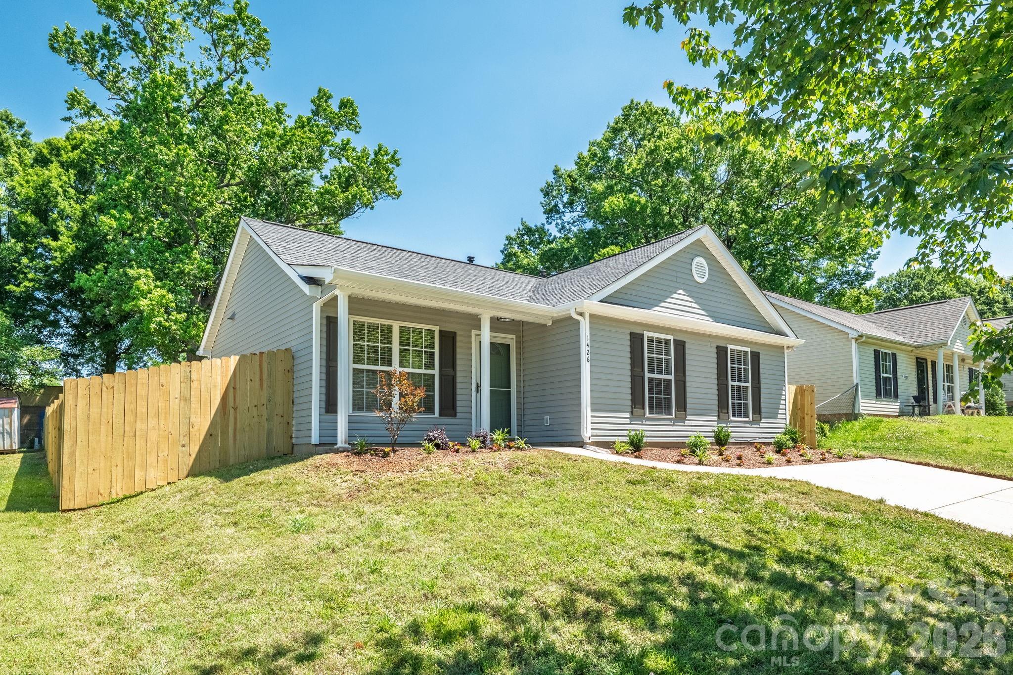 1426 Fontana Avenue — Charlotte