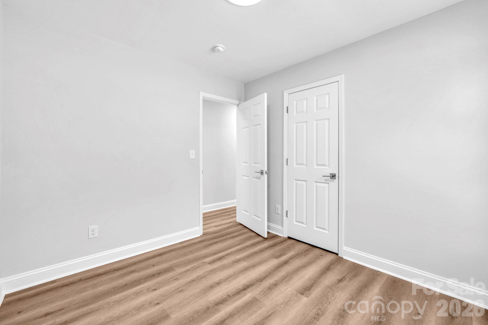 1426 Fontana Avenue — Charlotte