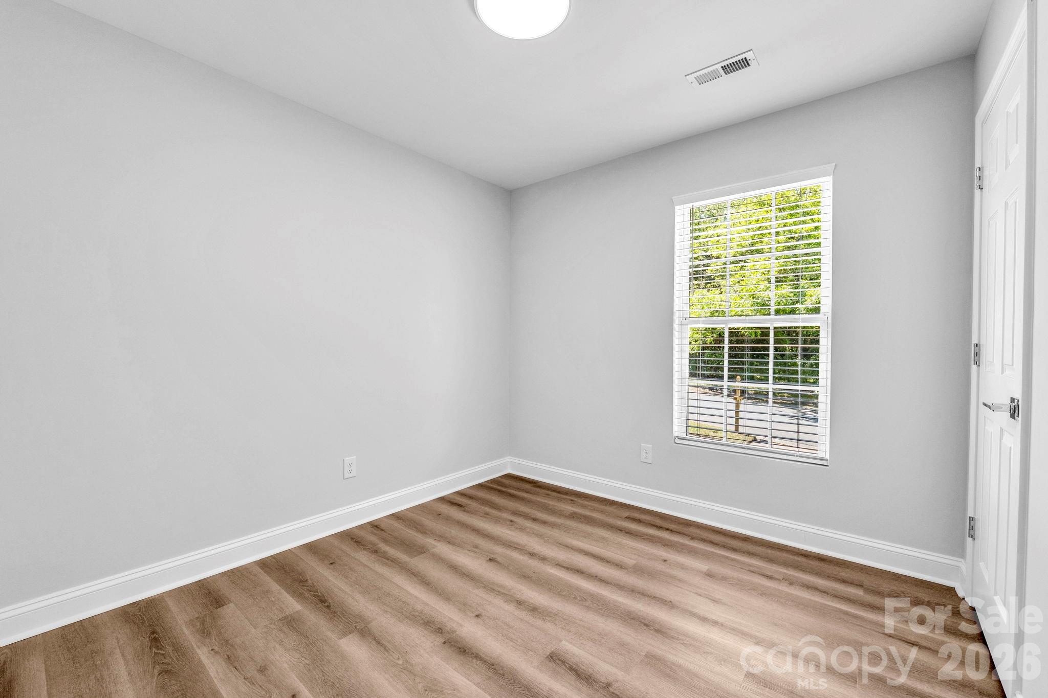 1426 Fontana Avenue — Charlotte