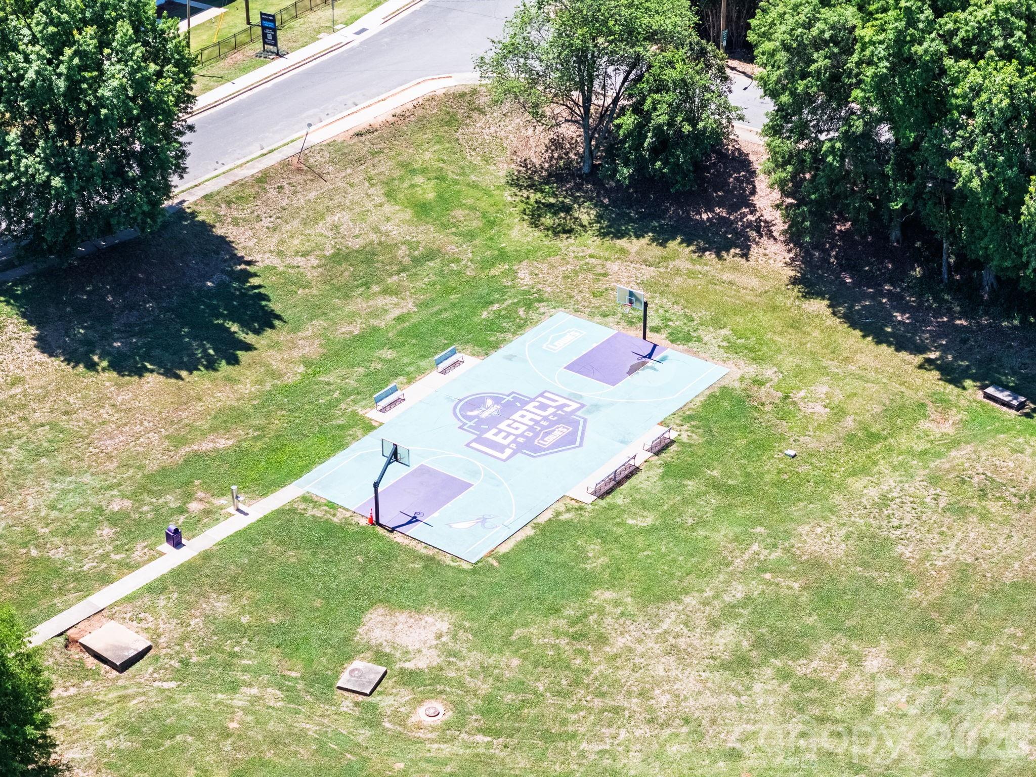 1426 Fontana Avenue — Charlotte