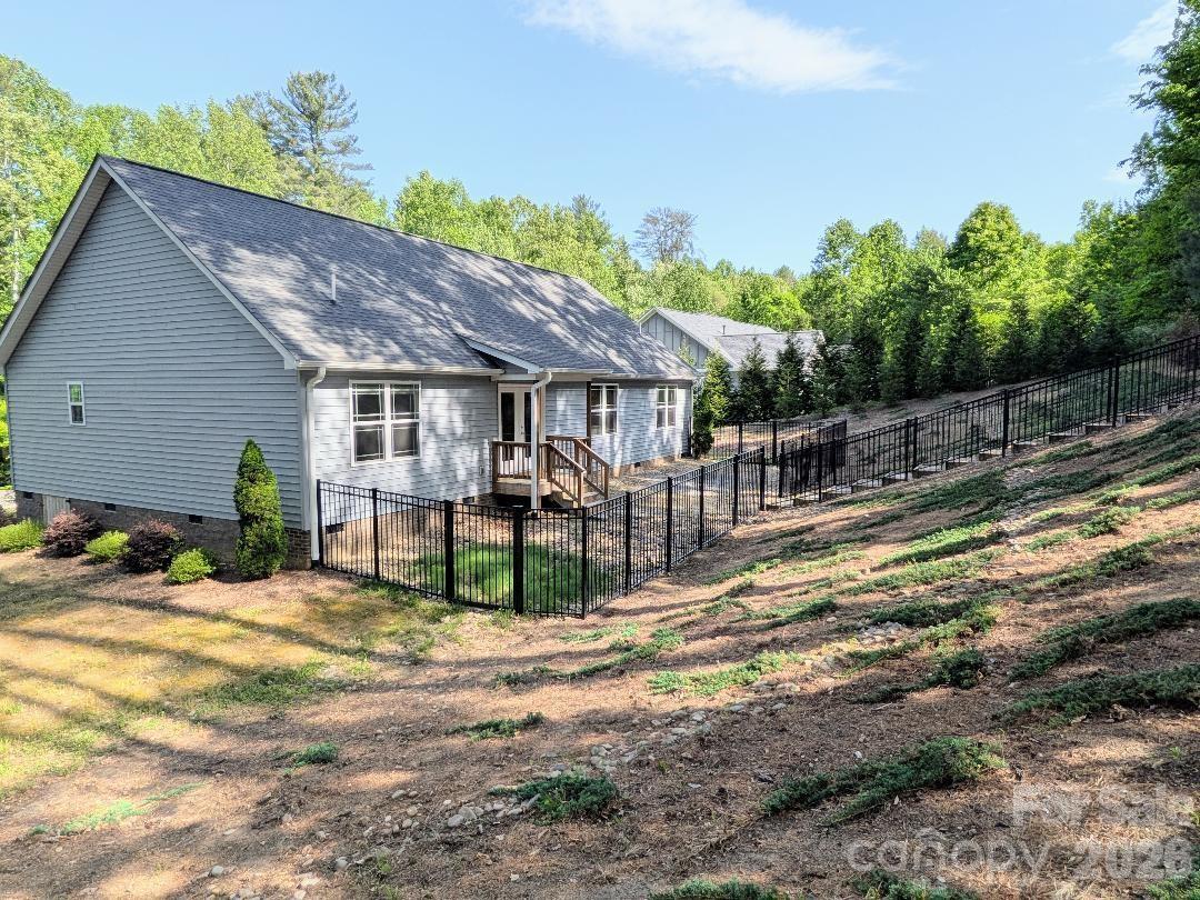 114 Brookstone Drive — Morganton