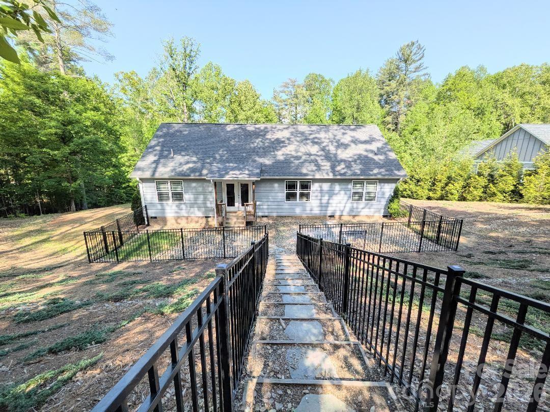 114 Brookstone Drive — Morganton