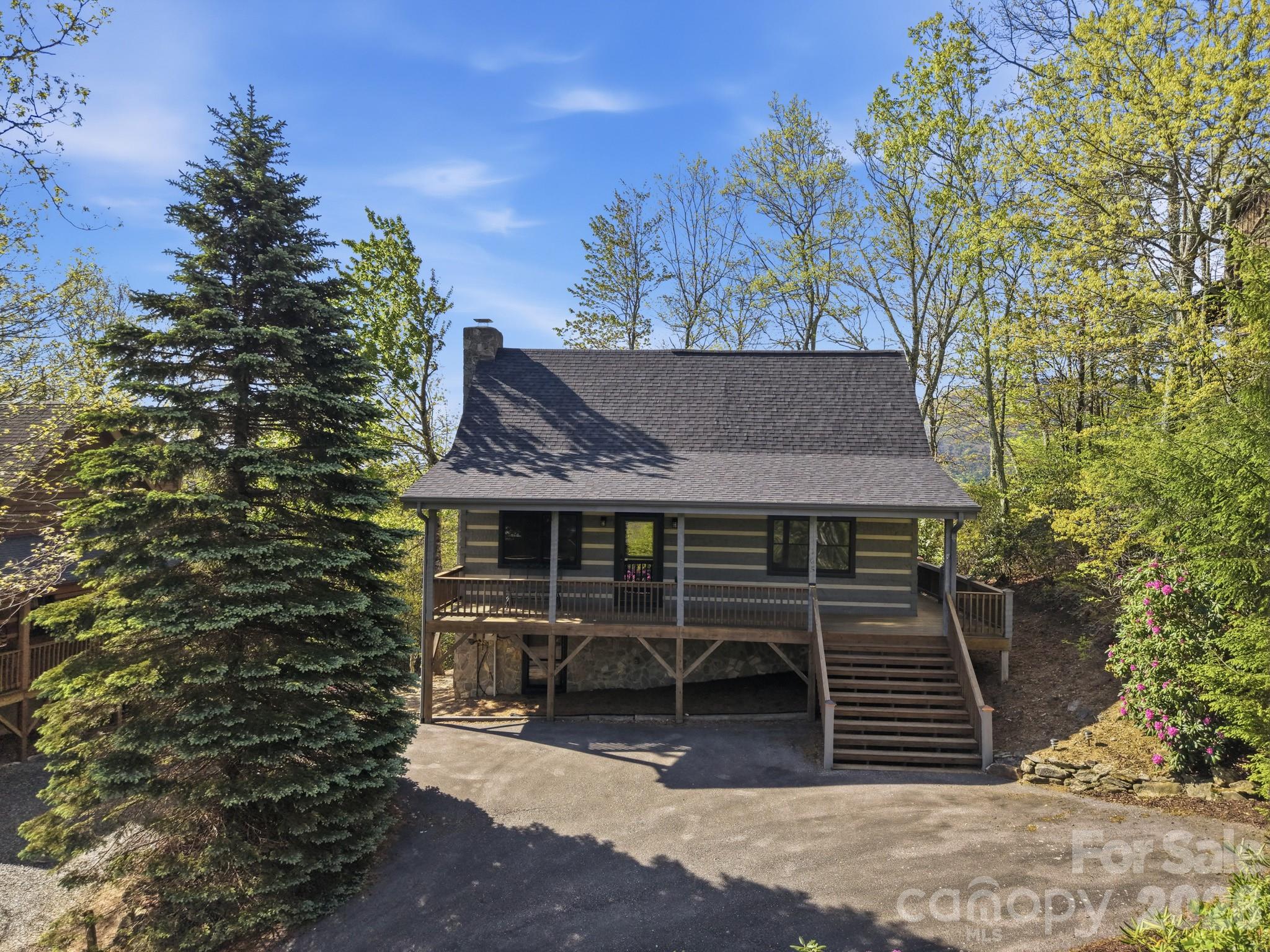 165 Little Boulder Lane — Seven Devils