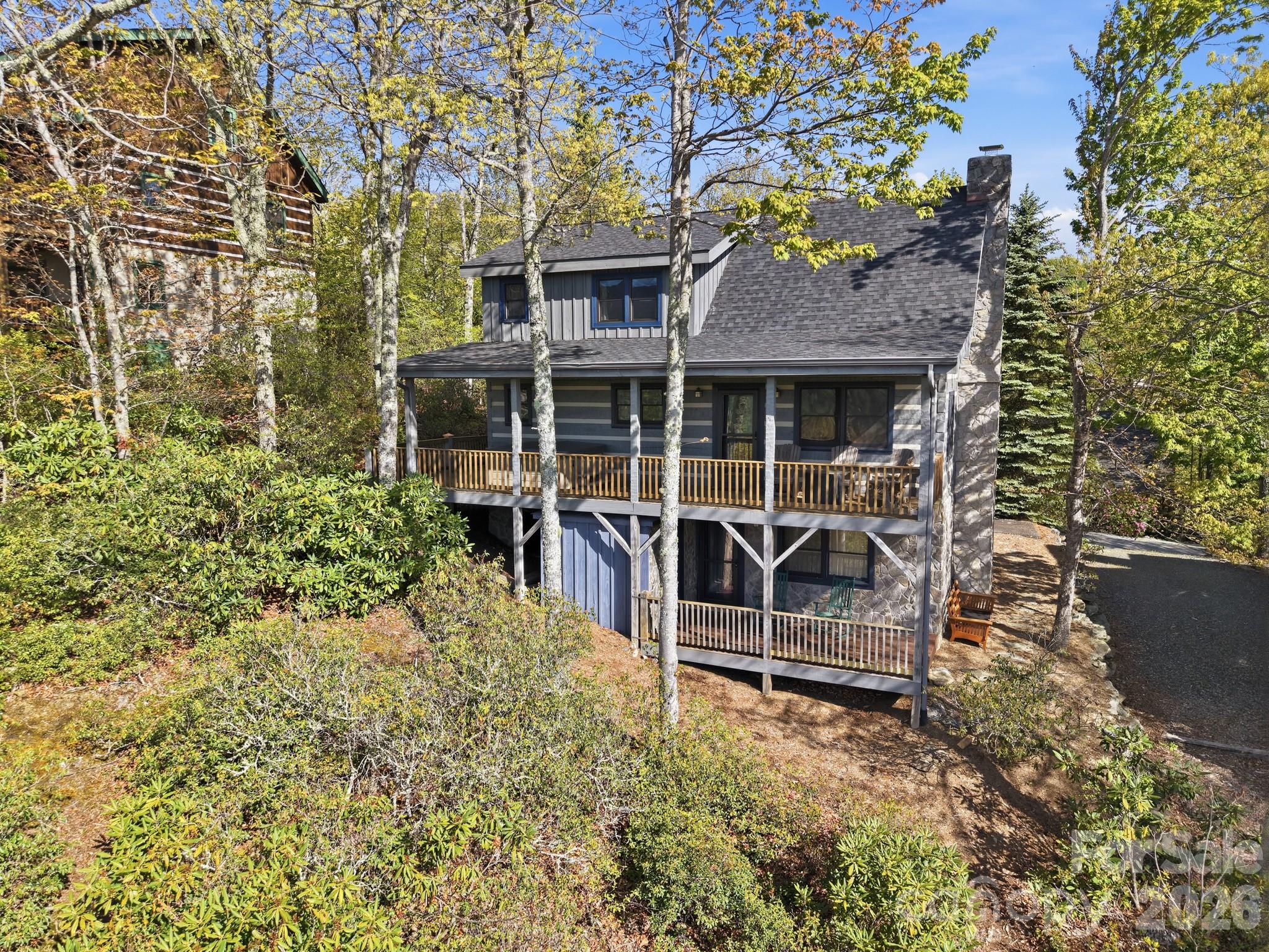 165 Little Boulder Lane — Seven Devils