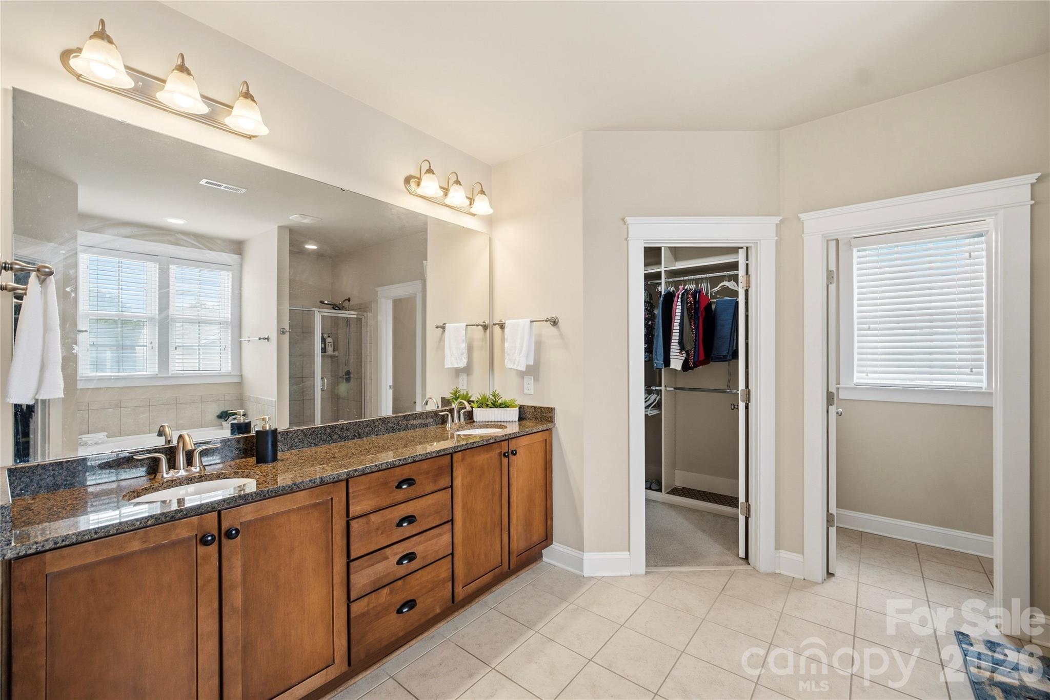 11507 Ardrey Crest Drive — Charlotte