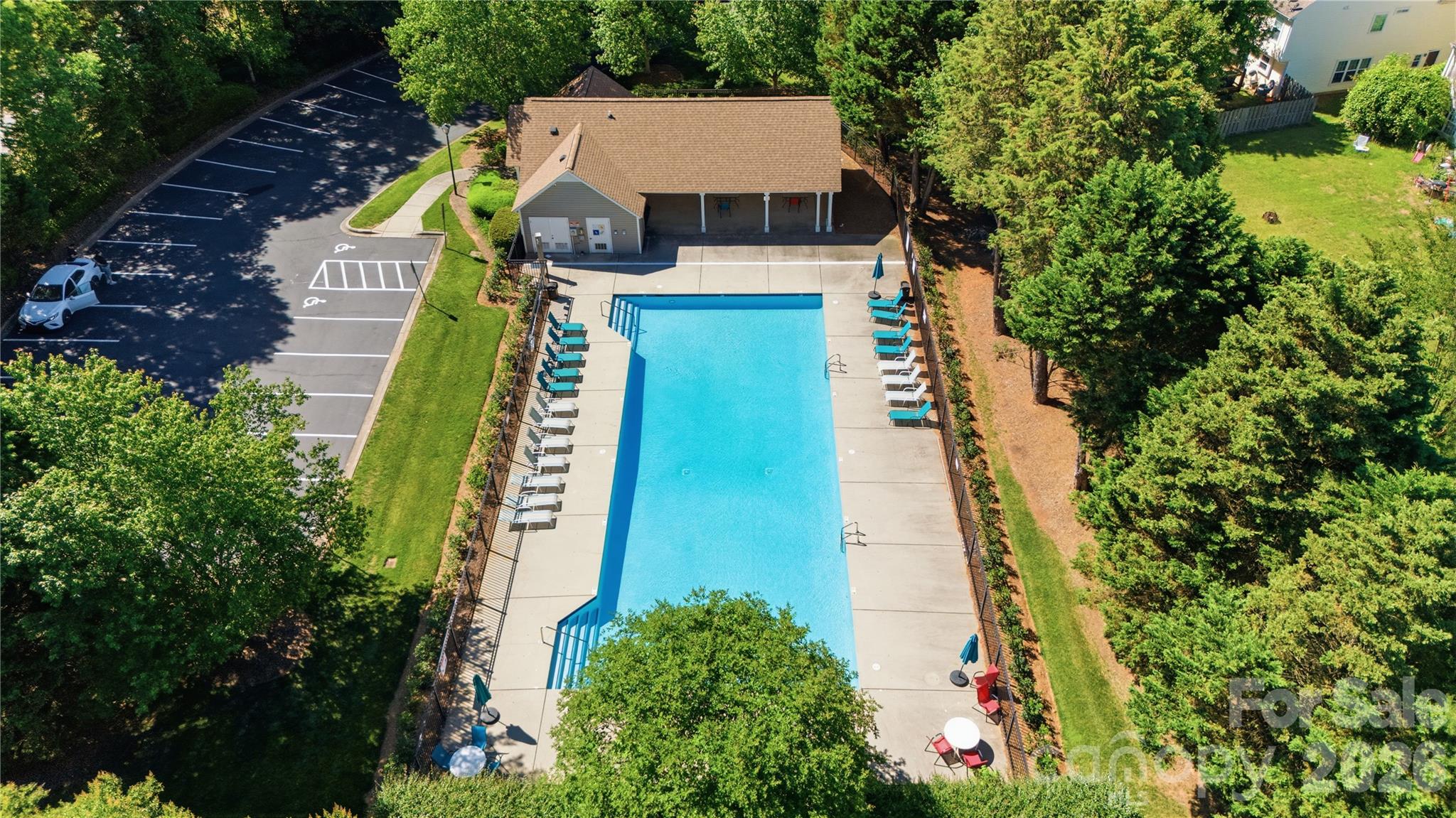 7011 Long Run Lane — Charlotte