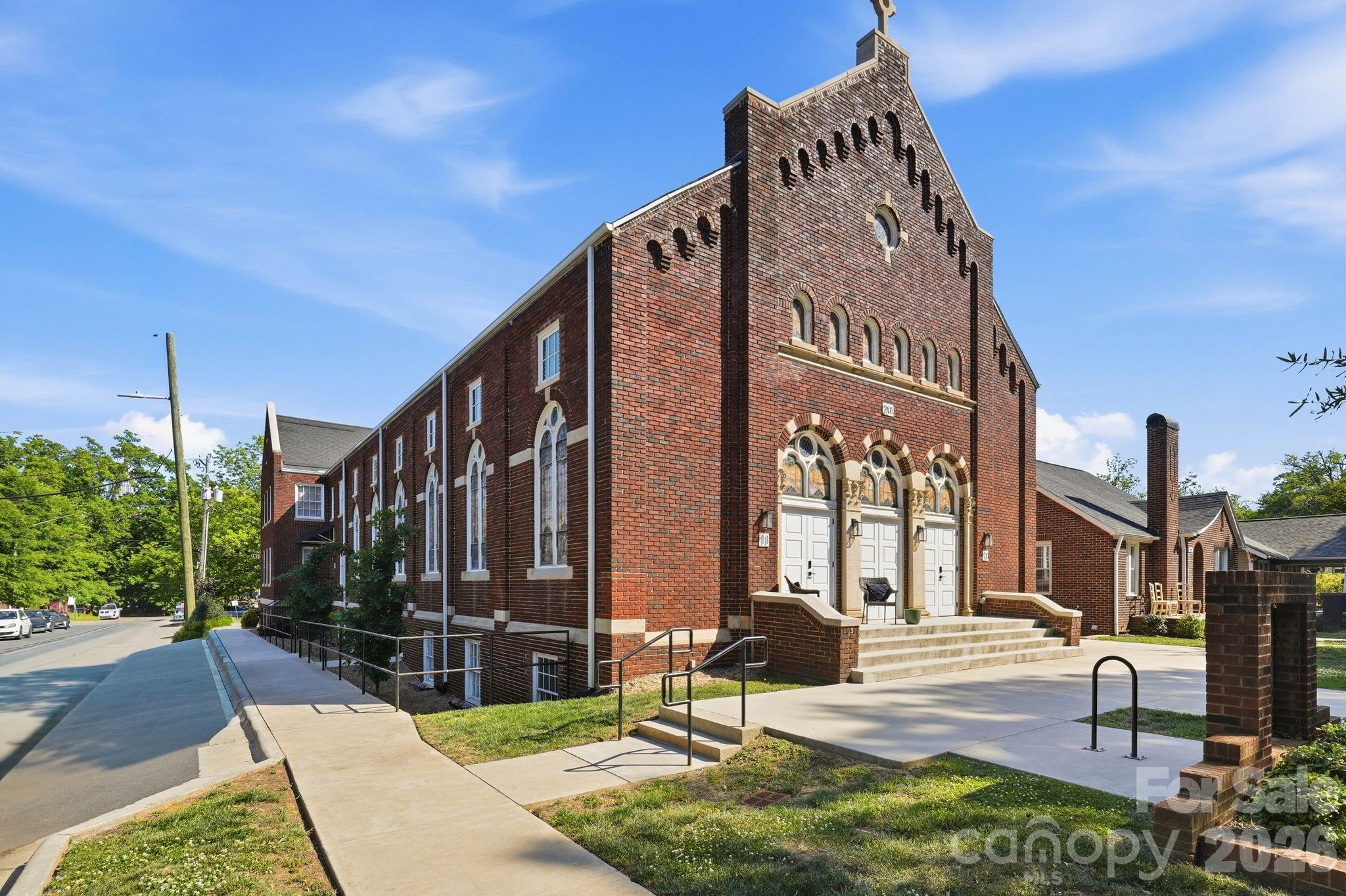 203 Grandin Road #1 — Charlotte