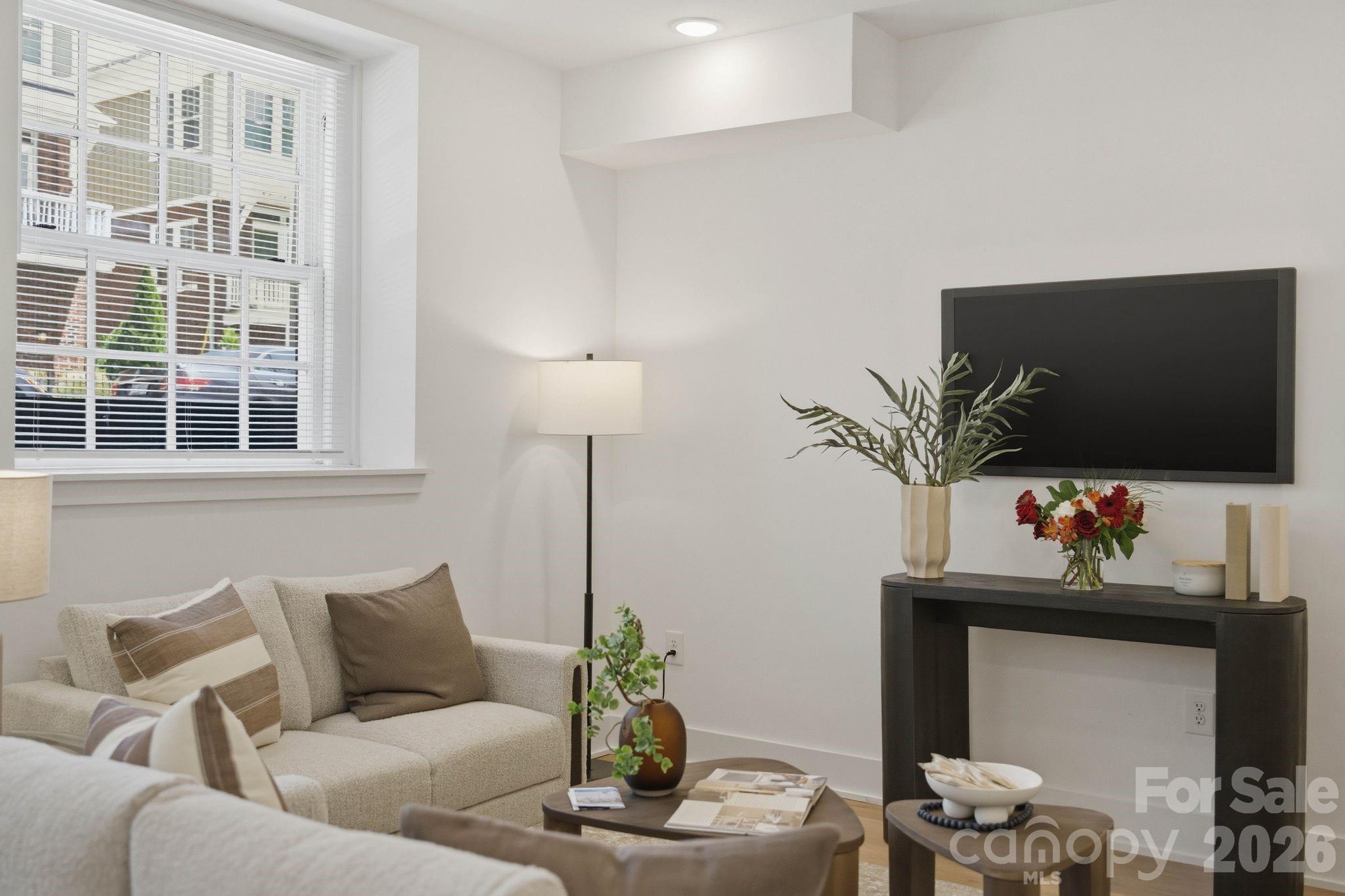 201 Grandin Road #5 — Charlotte