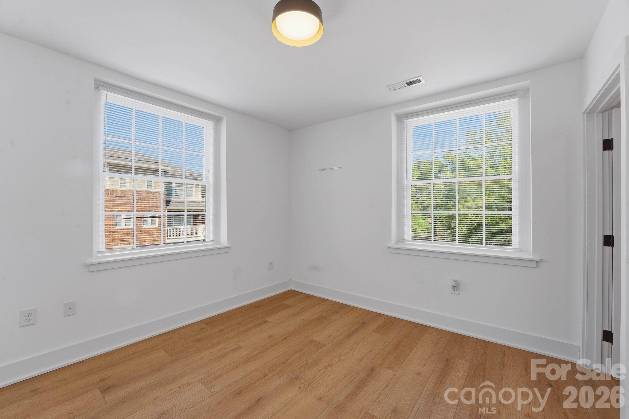 201 Grandin Road #5 — Charlotte