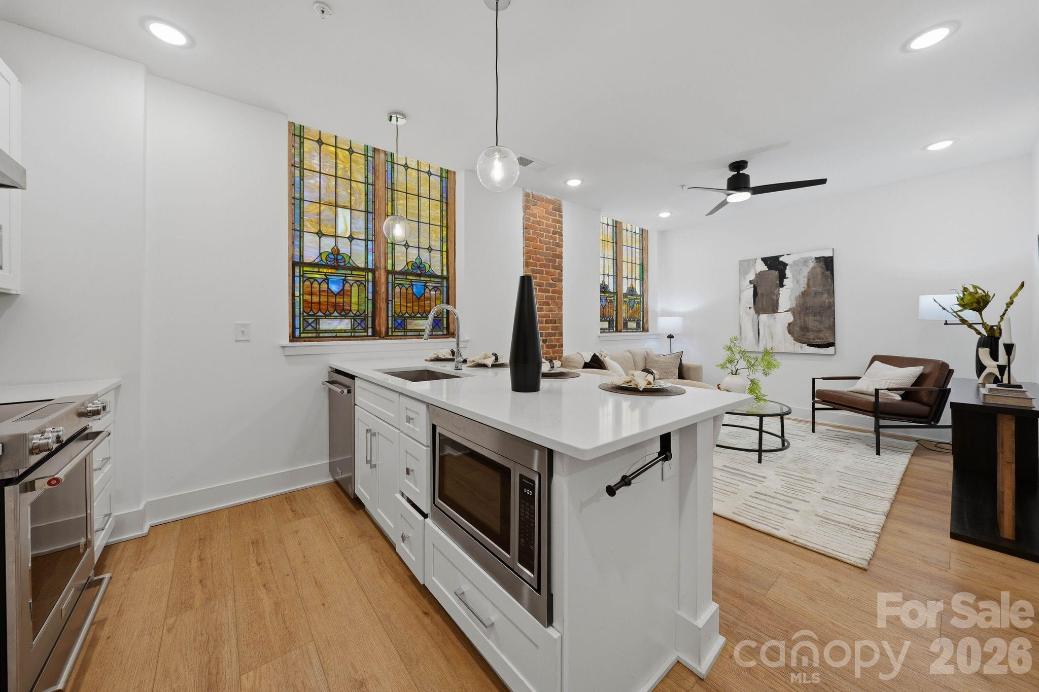 201 Grandin Road #9 — Charlotte