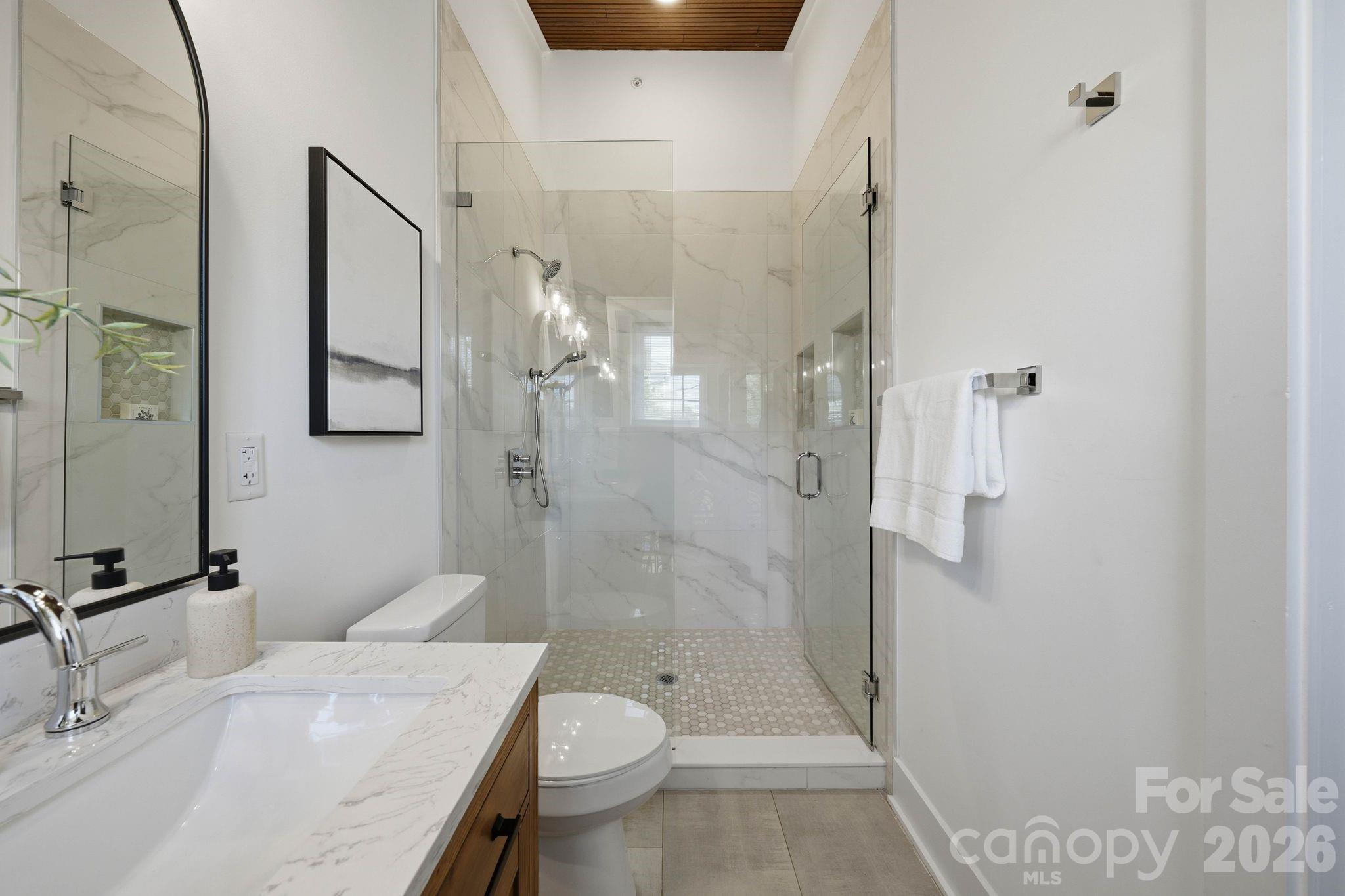 201 Grandin Road #9 — Charlotte