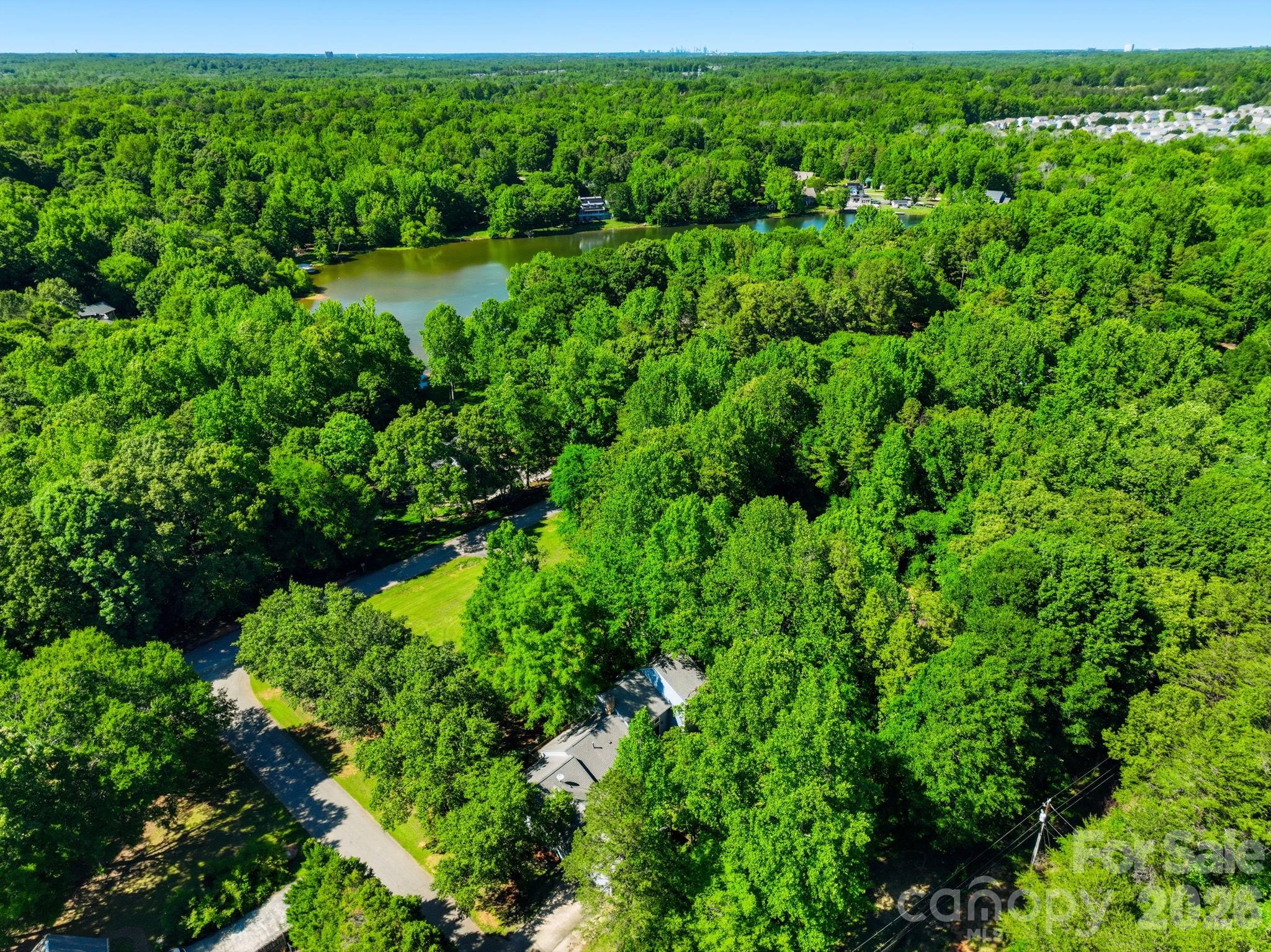 1775 Apple Tree Lane — Fort Mill