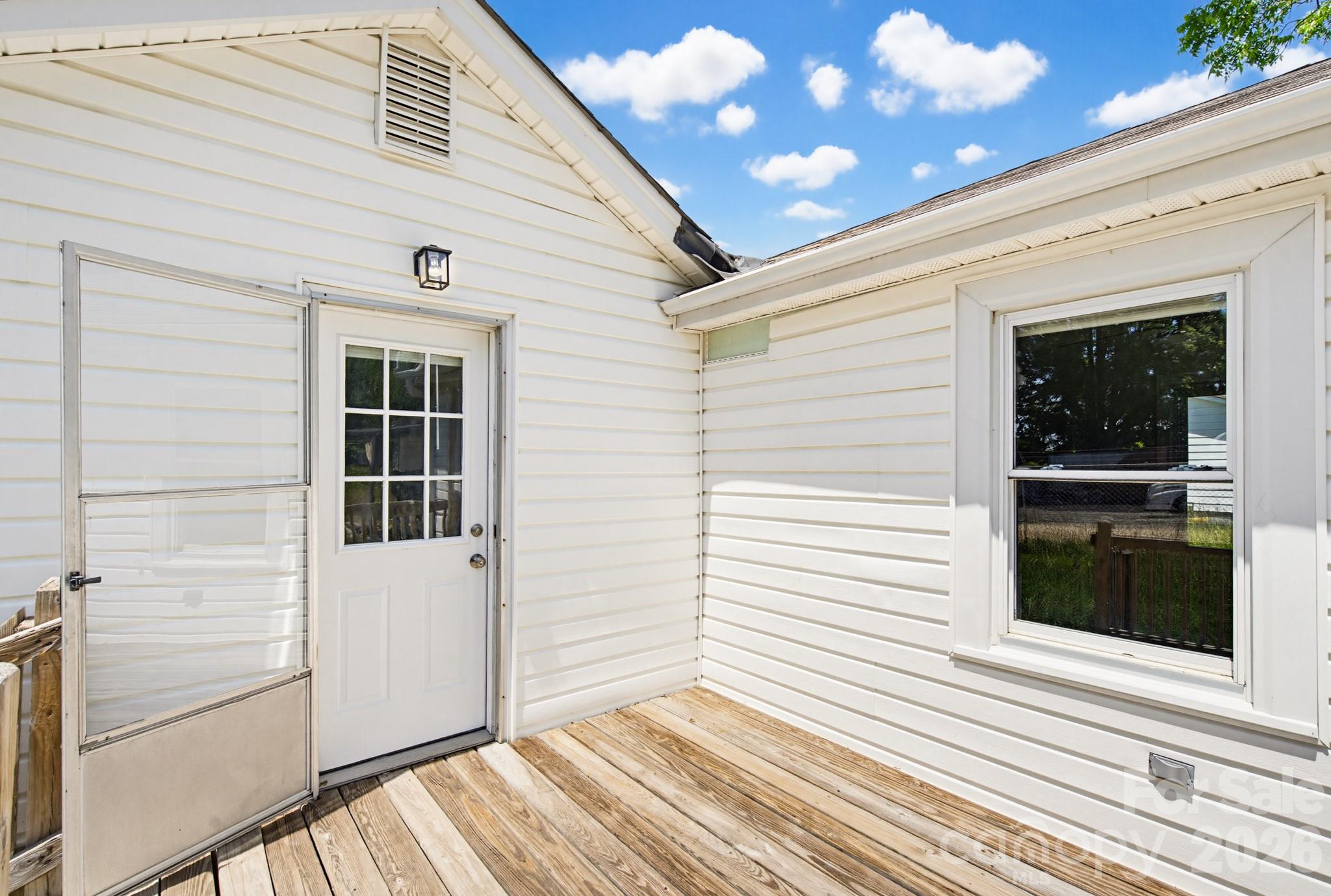 1627 Warren Avenue — Gastonia