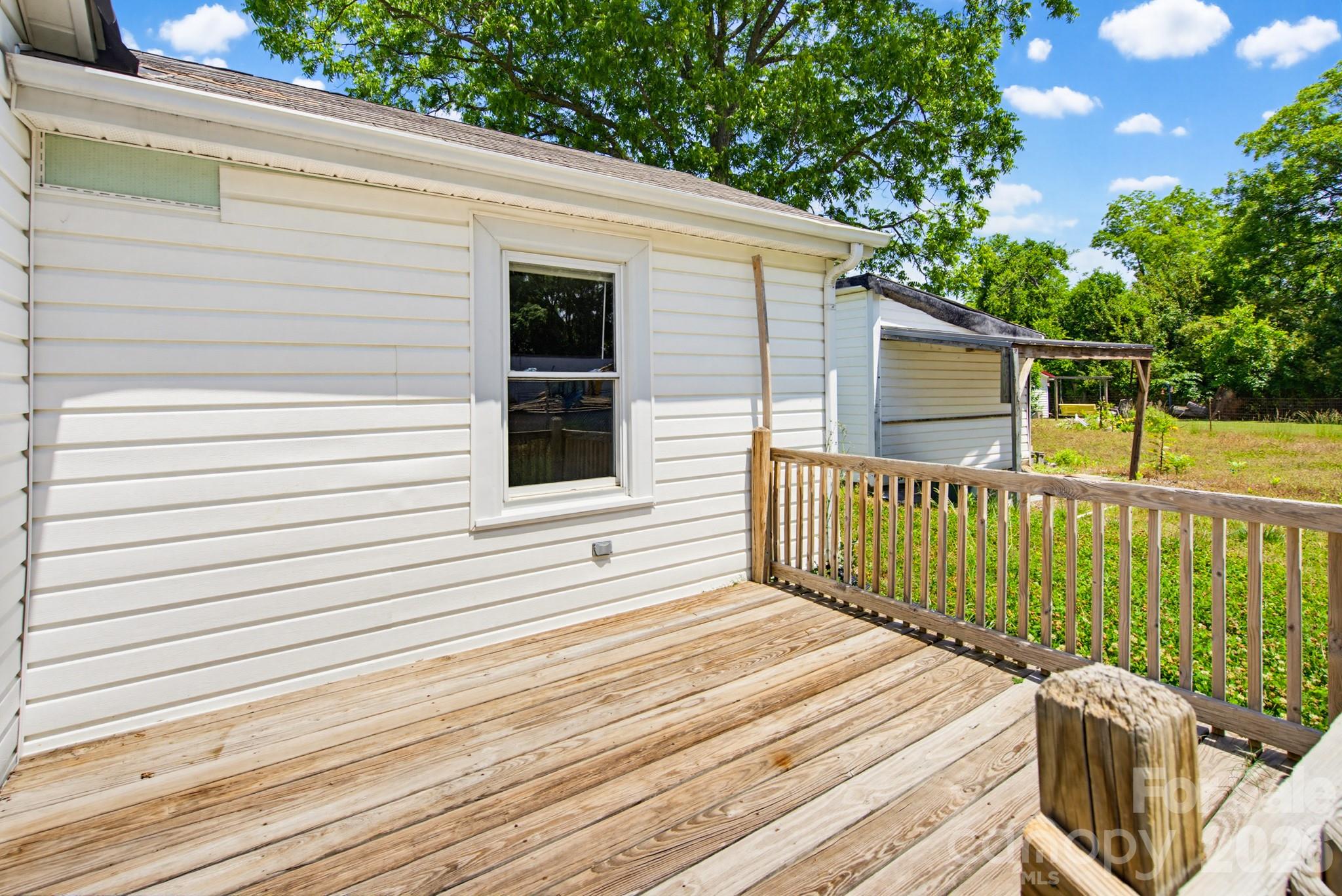 1627 Warren Avenue — Gastonia