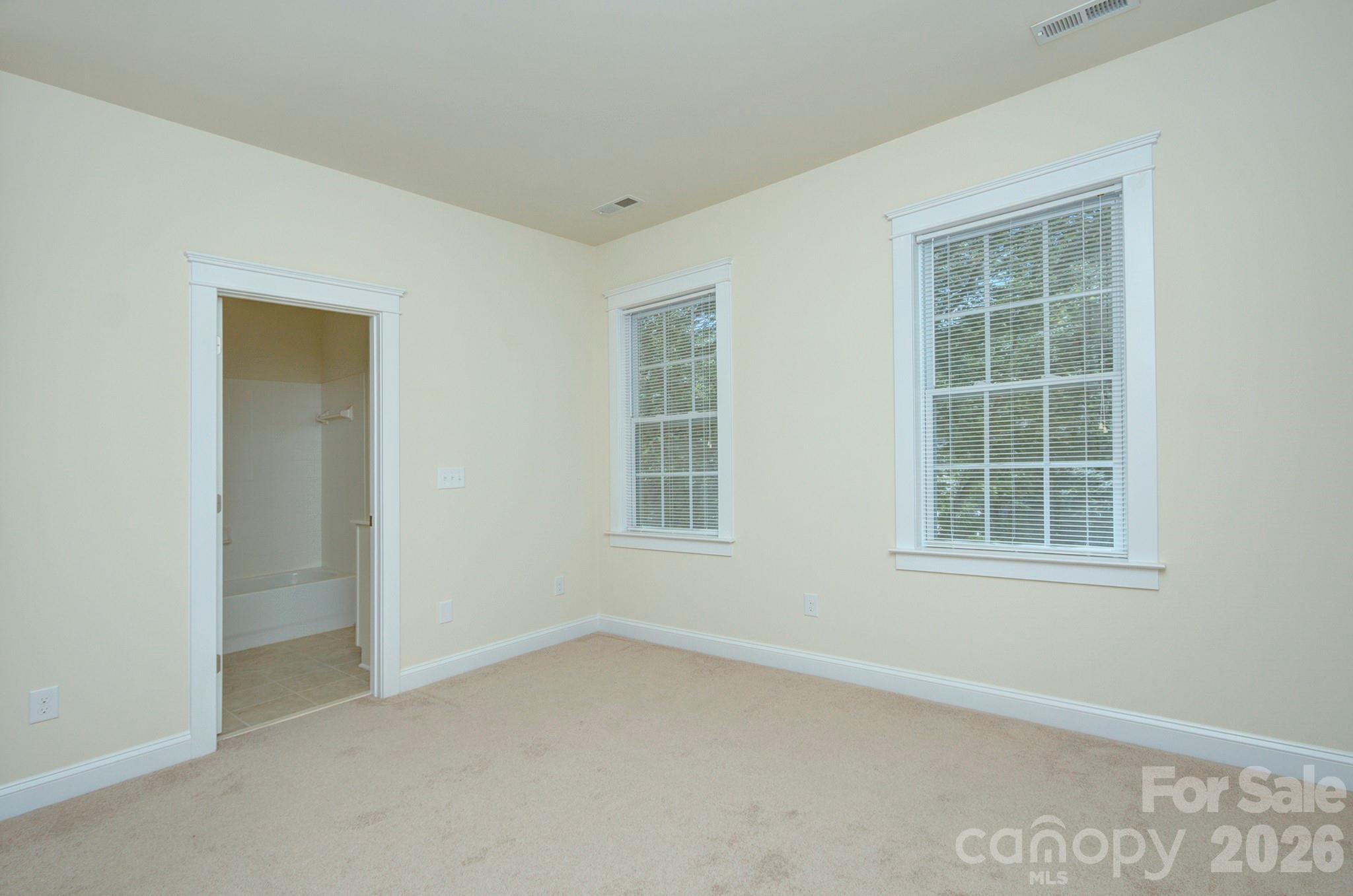 1023 White Point Drive — Huntersville