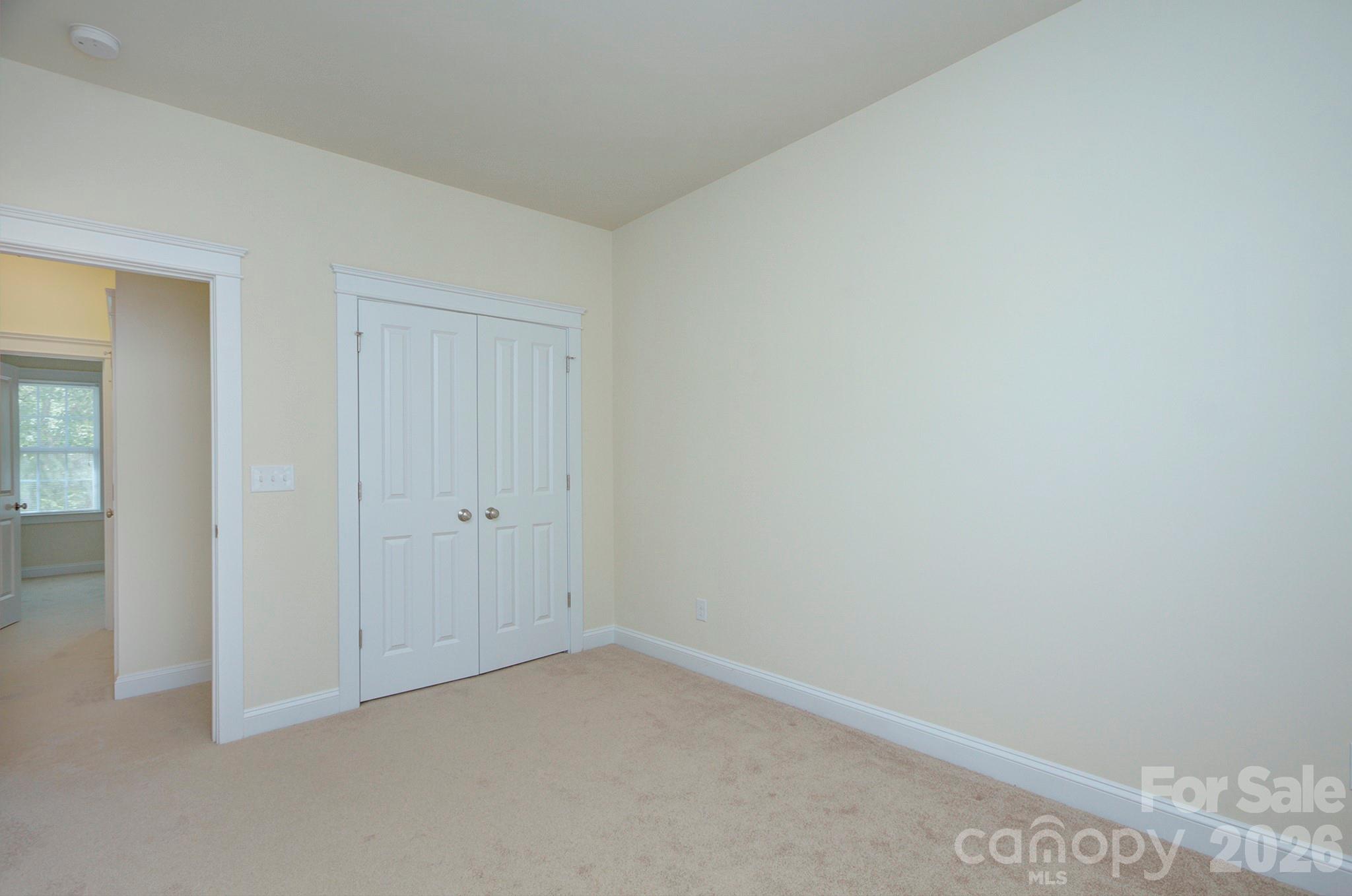 1023 White Point Drive — Huntersville