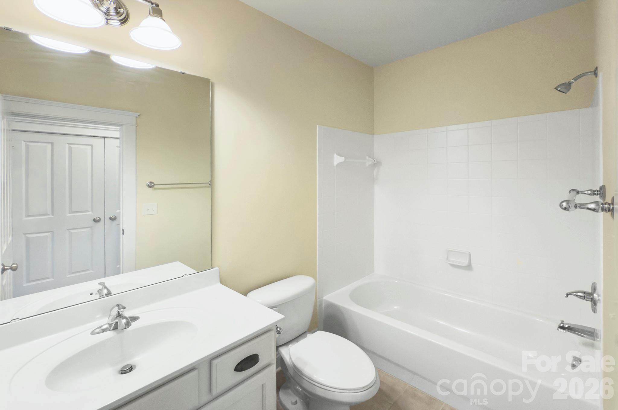 1023 White Point Drive — Huntersville