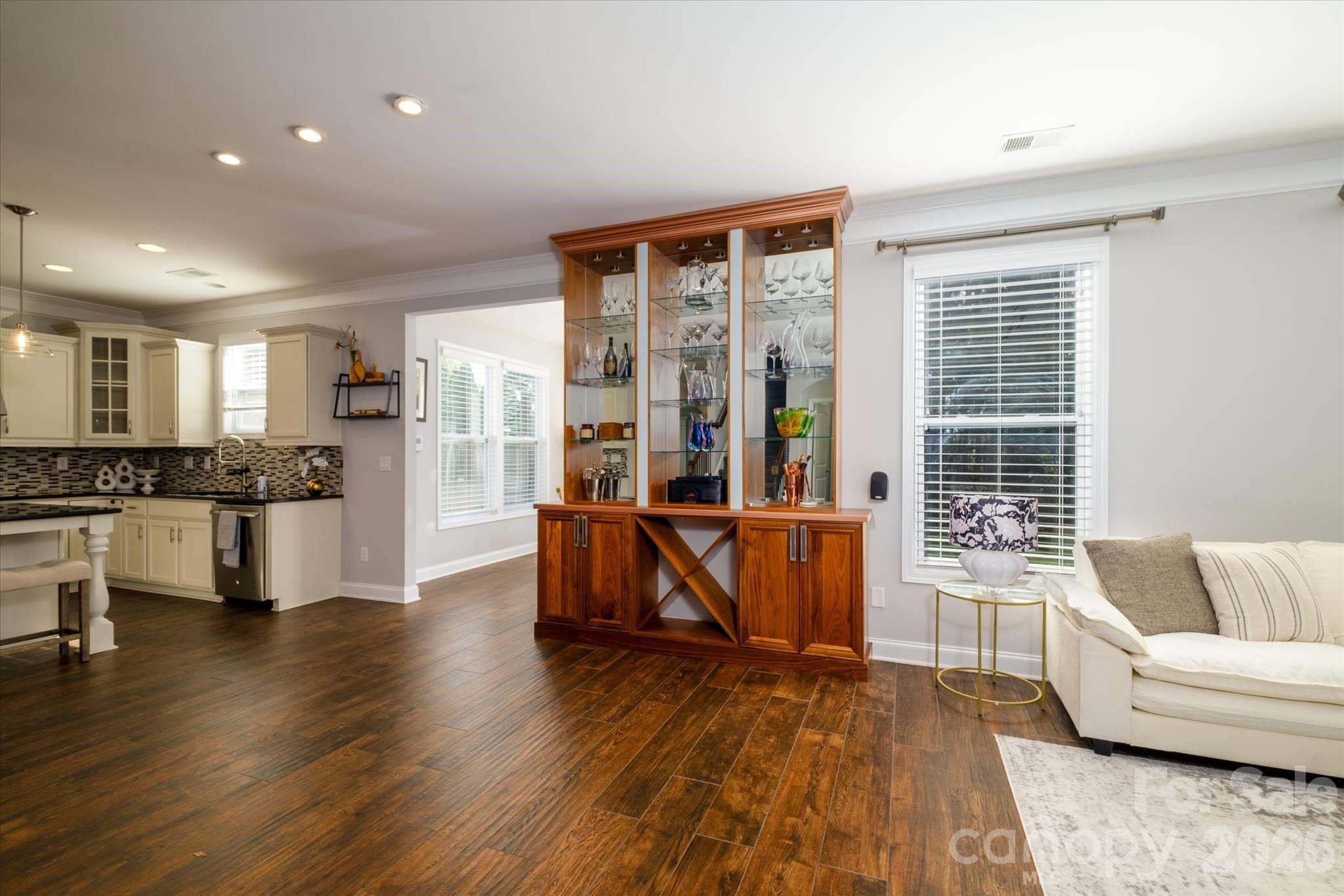 5401 Casper Drive — Charlotte