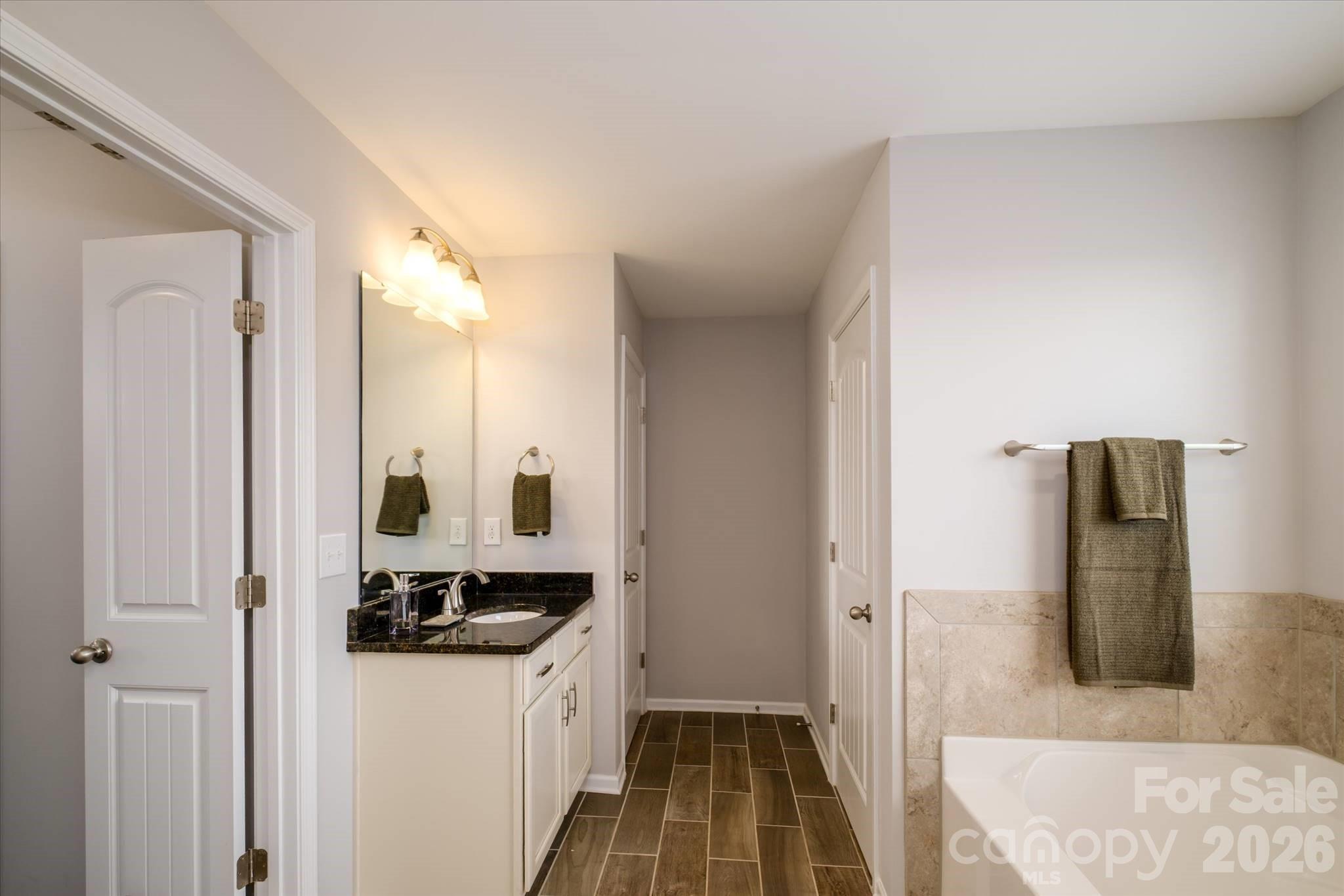5401 Casper Drive — Charlotte