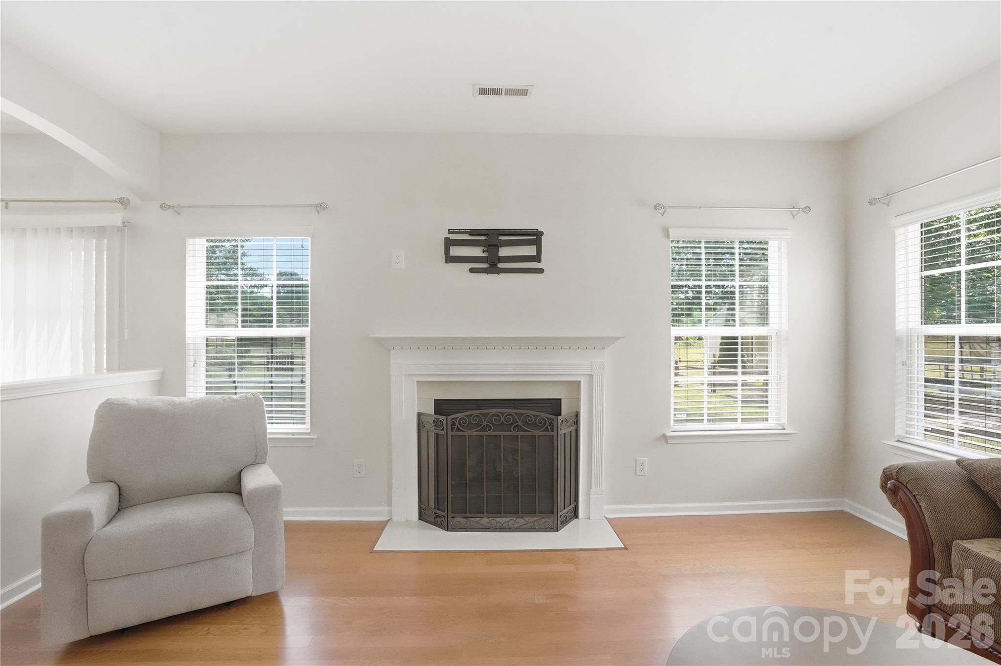 720 Yvonne Drive SW — Concord